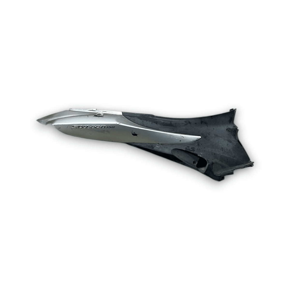 Carena laterale destra suzuki sixteen (2007 > 2014) - F&amp;P CRASH SRL - Ricambi Usati