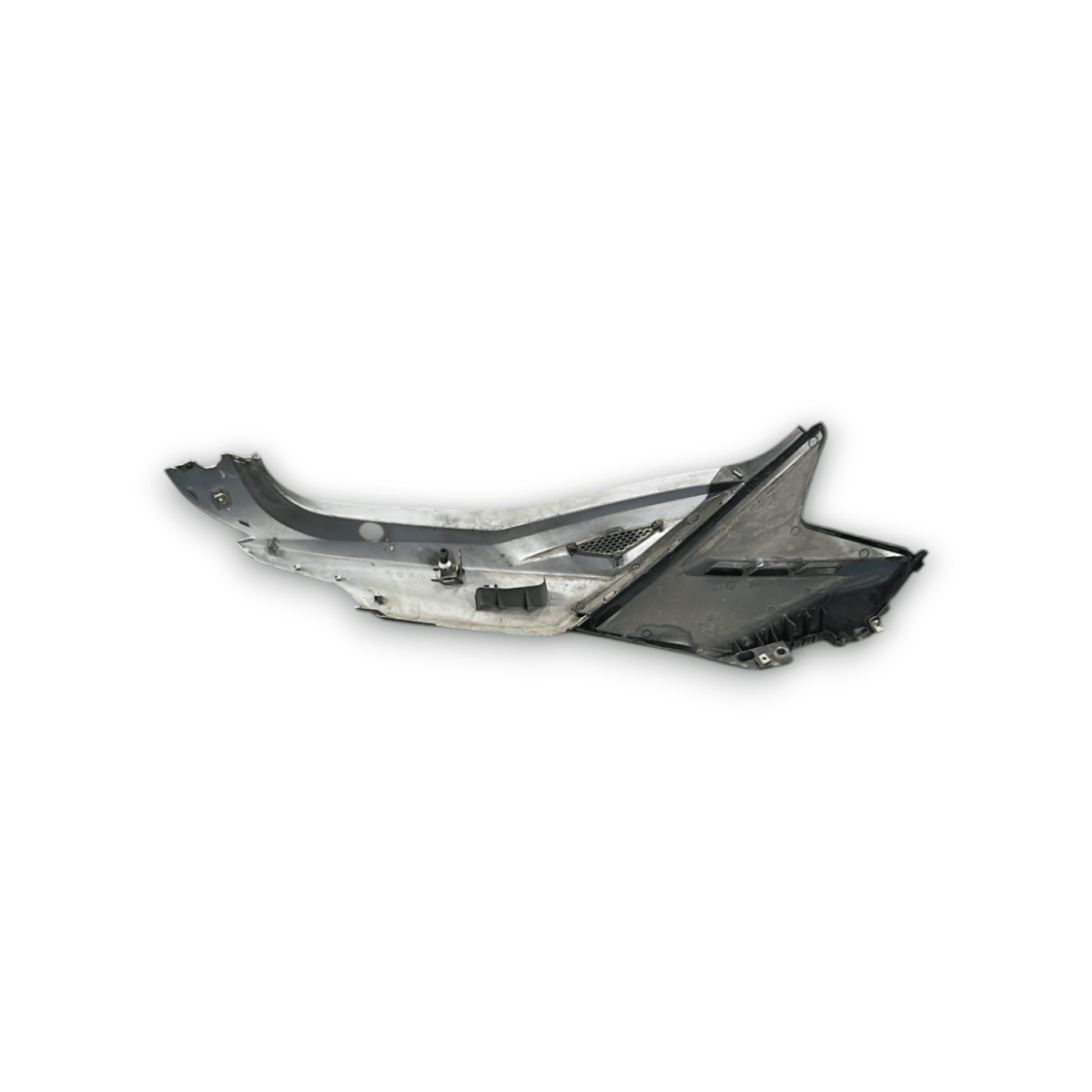 Carena Laterale Posteriore Sinistra Kymco Agility 16+ 125 cod:83600ALJ8E10U9P (2014 >) - F&P CRASH SRL - Ricambi Usati