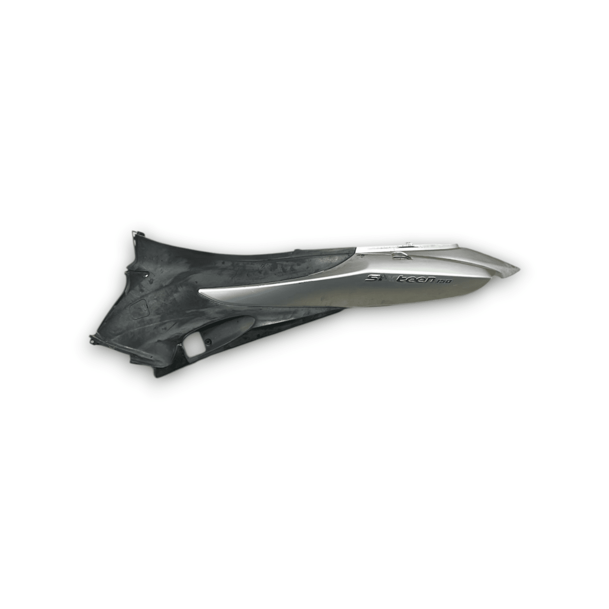 Carena laterale sinistra suzuki sixteen (2007 > 2014) - F&P CRASH SRL - Ricambi Usati