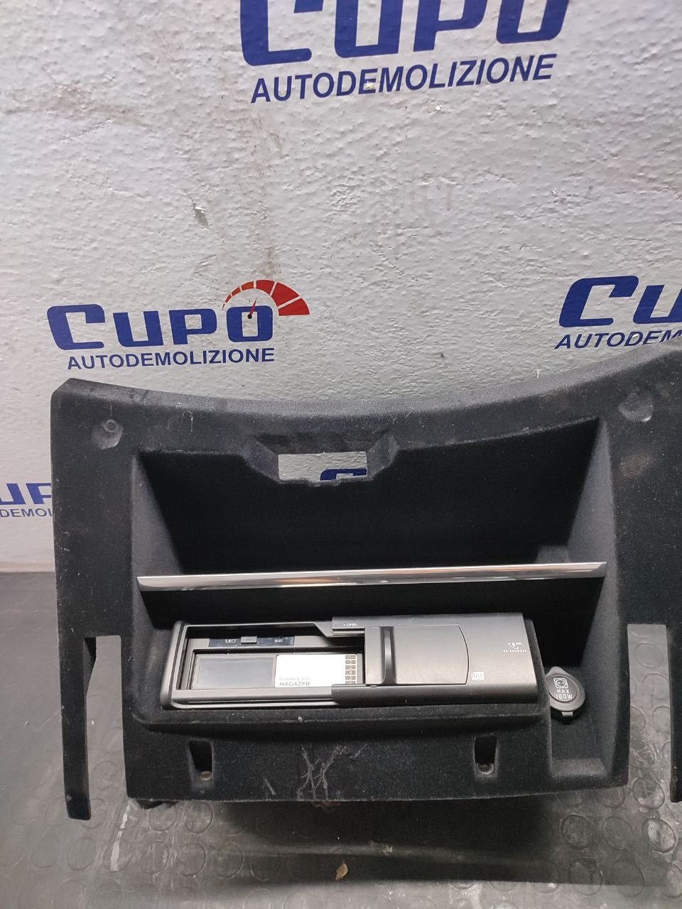 Caricatore cd Lancia Thesis cod 60675739 - F&P CRASH SRLS - Ricambi Usati