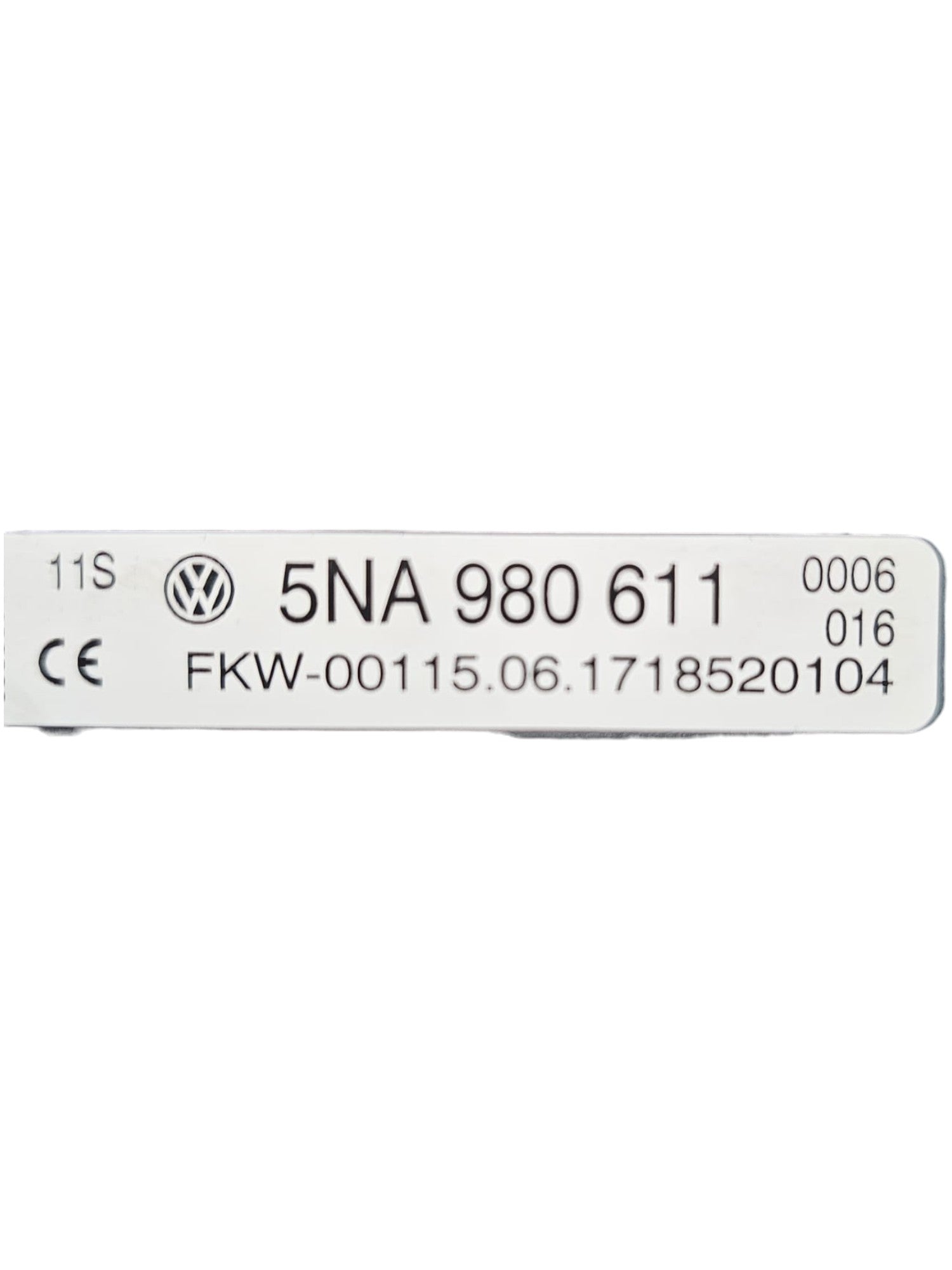 Caricatore Smartphone Wireless Volkswagen Golf 7.5 Cod:5NA980611 (2017 - 2021) - F&P CRASH SRLS - Ricambi Usati