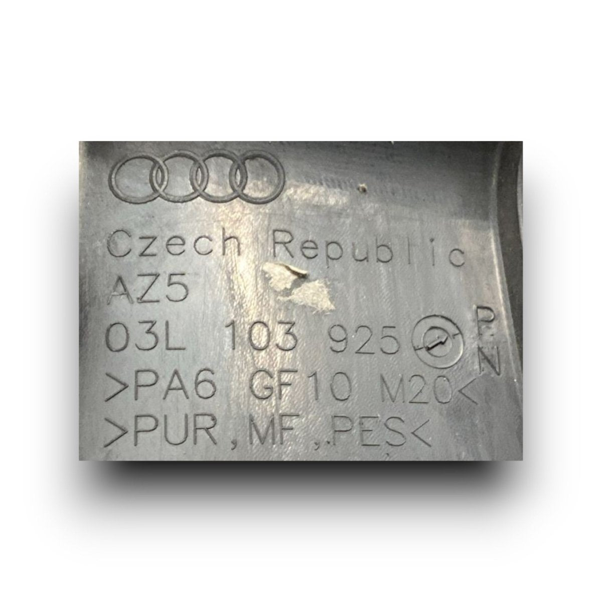 Carter / copri motore Audi A4 B8 cod . 03l103925 2.0 diesel (2007 > 2016) - F&P CRASH SRL - Ricambi Usati