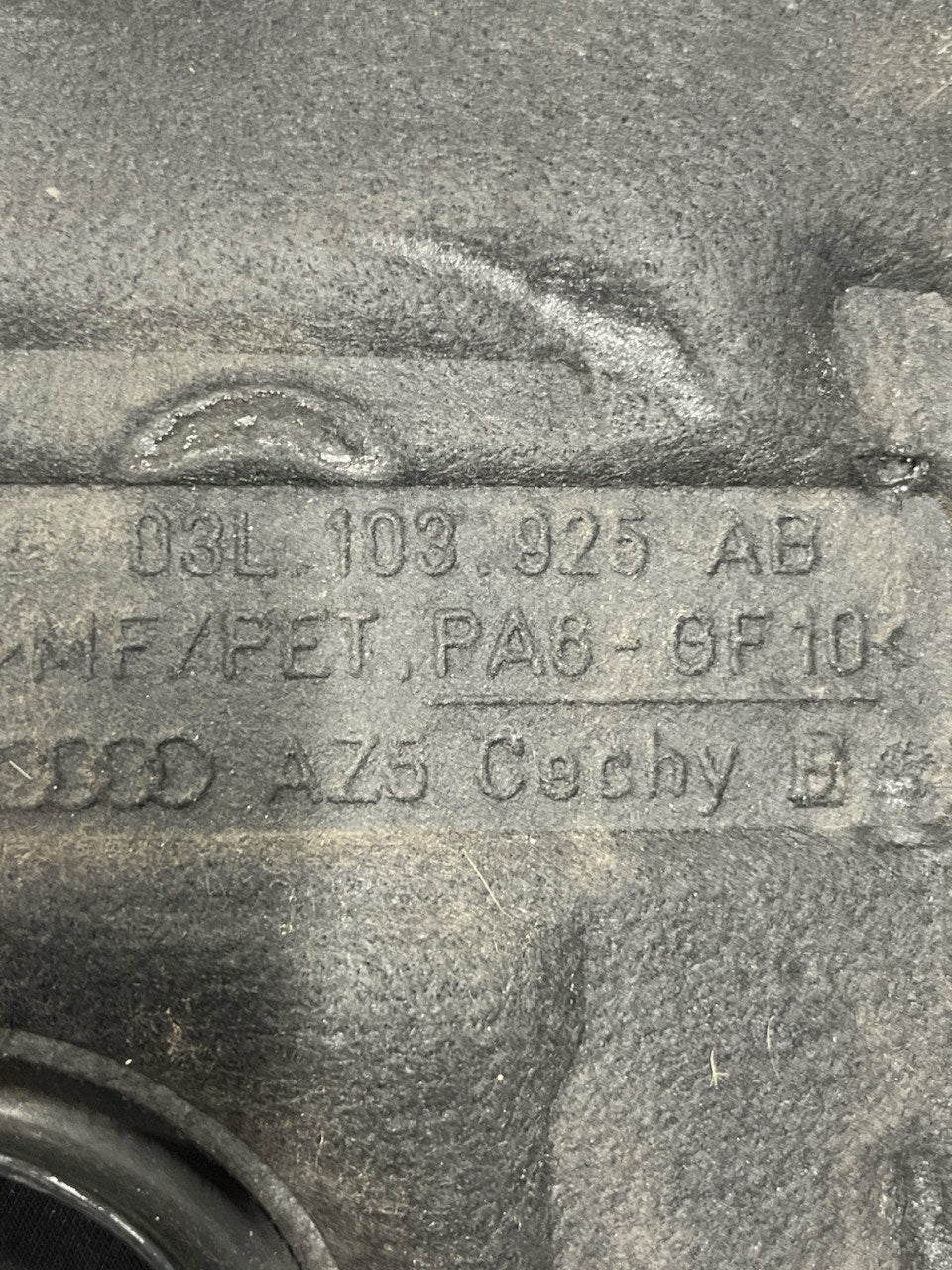 Carter / Copri motore Audi A5 / Q5 / A4 B8 2.0 diesel (2010 - 2017) cod.03L103925AB - F&P CRASH SRLS - Ricambi Usati