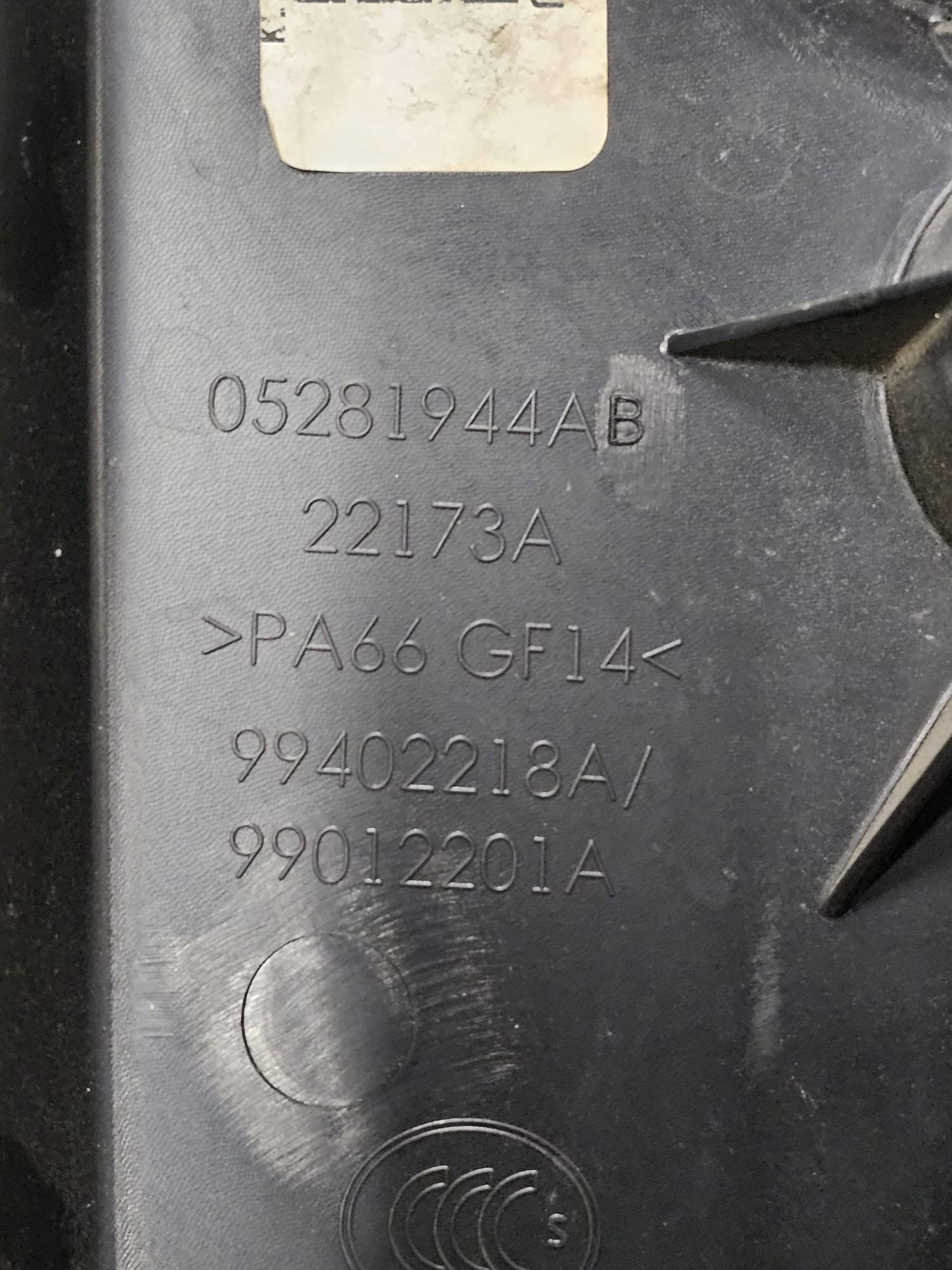 Carter / Copri Motore Jeep Cherokee KL 2.2 Diesel Cod:05281944AB (2013 - 2023) - F&P CRASH SRLS - Ricambi Usati