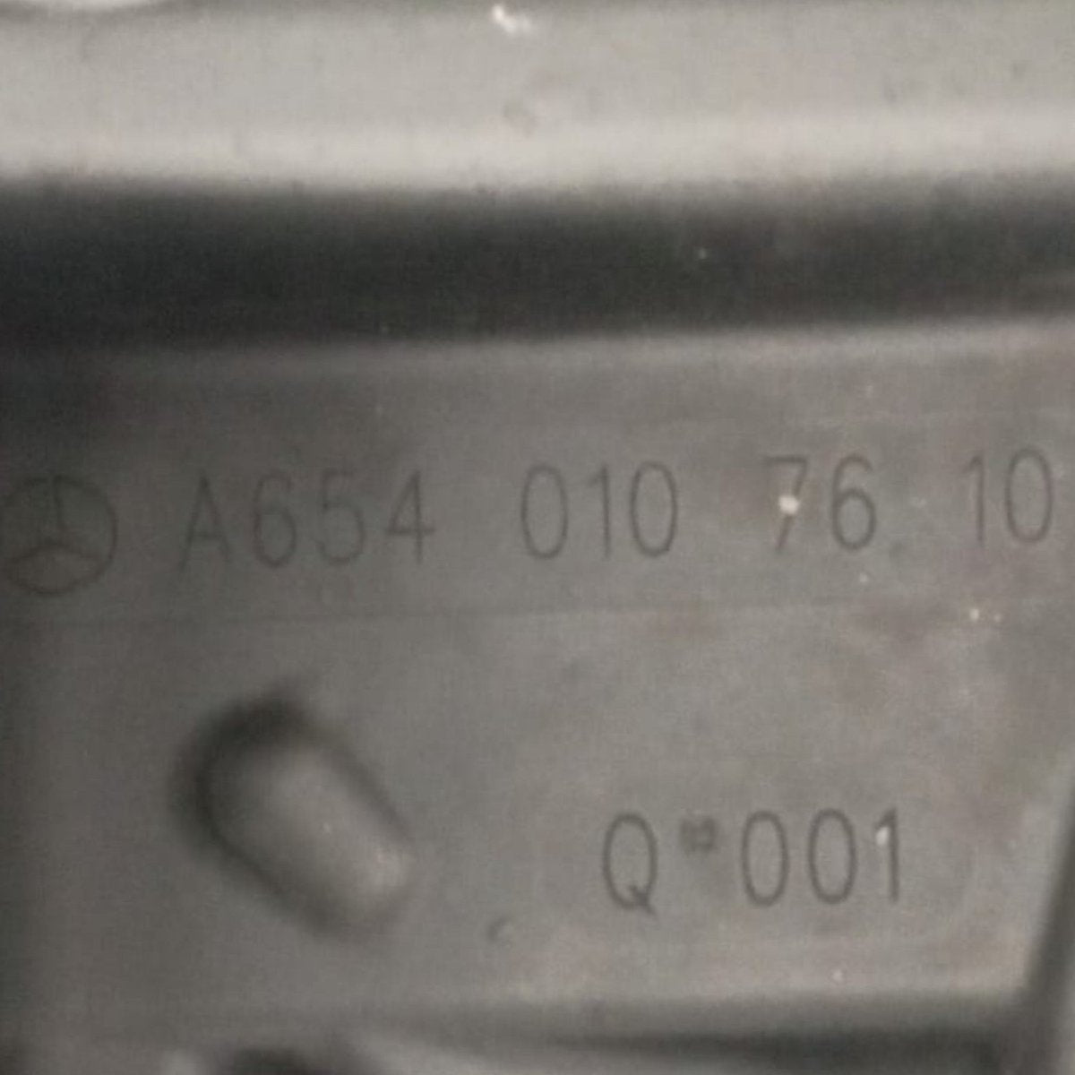 Carter / engine cover mercedes benz cla 180 code . a6540107610 1.5 diesel (2019 >) - F&P CRASH SRL - Used Spare Parts