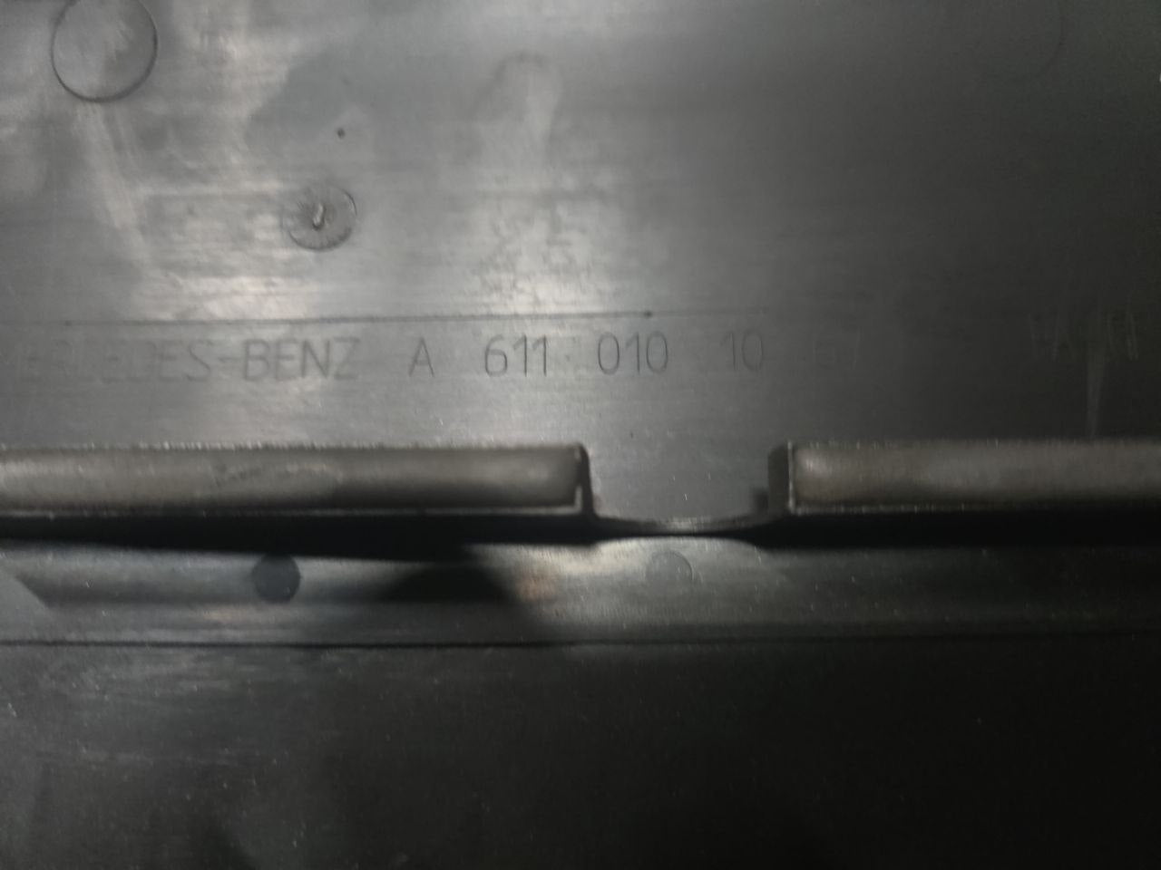 CARTER COPRI MOTORE MERCEDES - BENZ CLASSE S W221 2.2 DIESEL Cod : A6110101067 (2005 - 2013) - F&P CRASH SRLS - Ricambi Usati