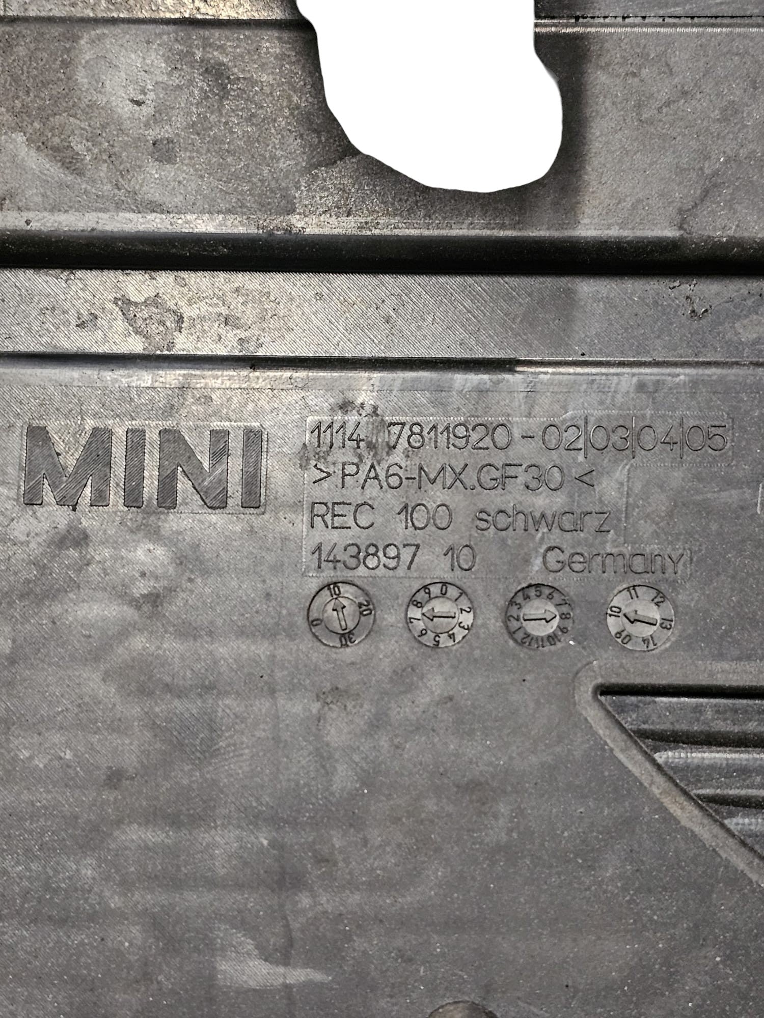 Carter / Copri Motore Mini Countryman R60 1.6 Diesel Cod:11147811920 (2010 - 2017) - F&P CRASH SRLS - Ricambi Usati