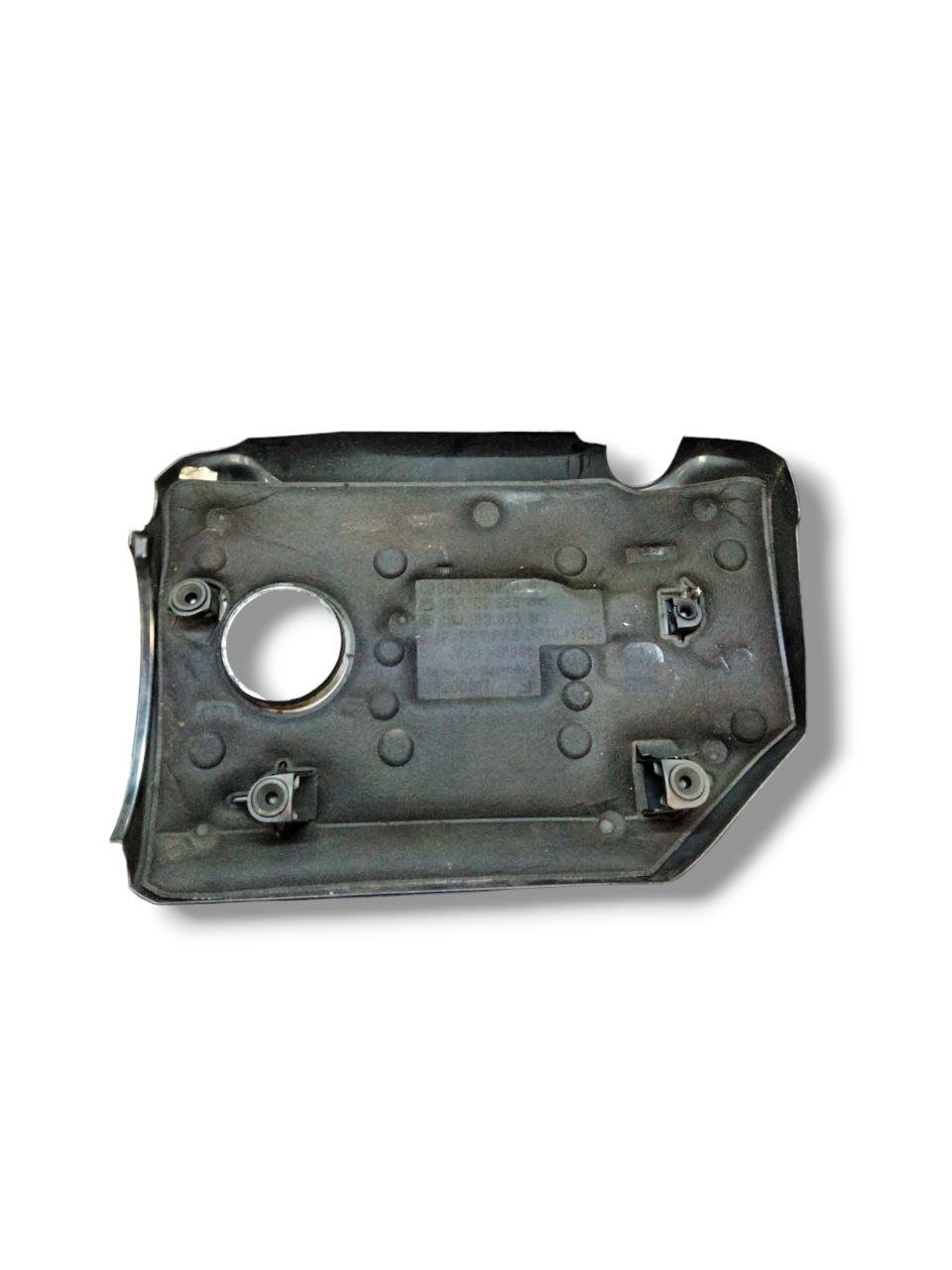 Carter / Copri Motore Volkswagen Golf 5 Plus 1.6 benzina (2005-2009) cod.06J103925 - F&P CRASH SRLS - Ricambi Usati
