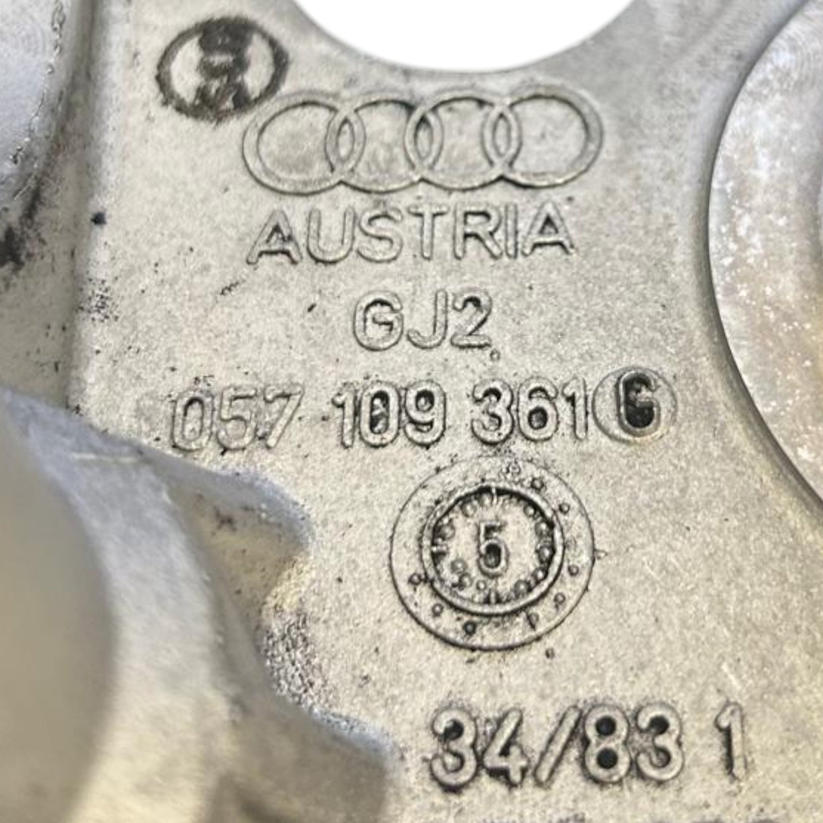 Carter + Ingranaggi Pompa Olio Audi A8 (D3 / 4E) cod.057109361G 4.2 Diesel (2002 > 2009) - F&P CRASH SRLS - Ricambi Usati