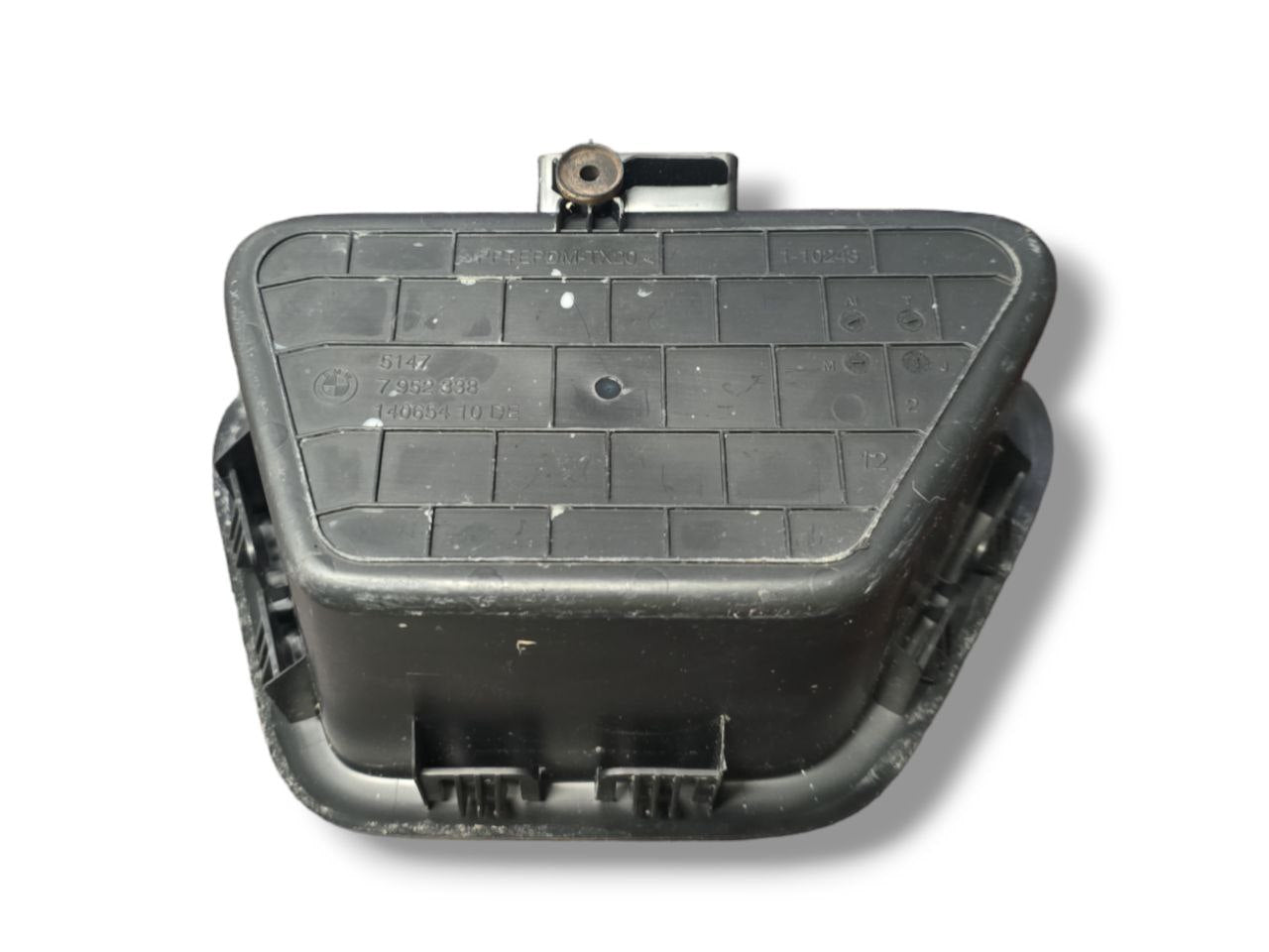 Cassetto Portaoggetti Bagagliaio Destro Bmw Serie 2 U06 (2021>) Cod : 51477952338 - F&P CRASH SRLS - Ricambi Usati