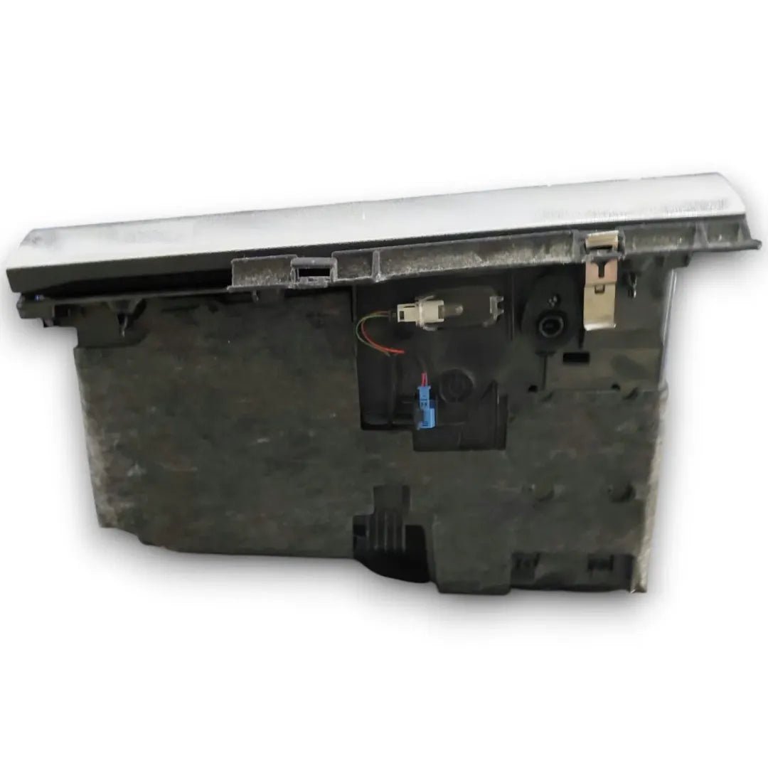 Cassetto portaoggetti Mercedes-Benz Classe E W/S212 dal 2009 OEM A2126800291 - F&P CRASH SRL - Ricambi Usati