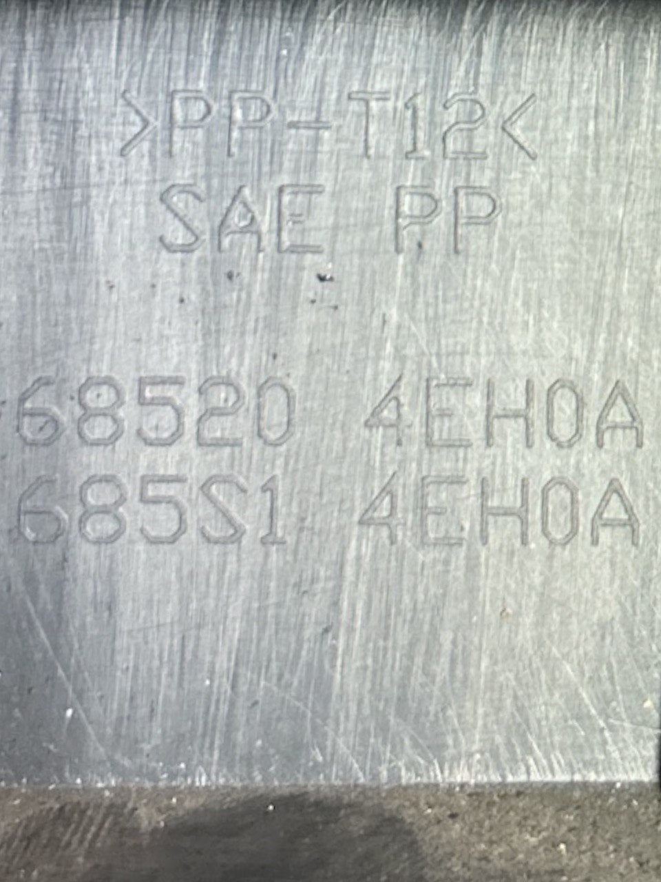 Cassetto / Vano Porta Oggetti Nissan Qashqai (J11) (2014 > 2021) cod.685204EH0A cod.685104EH0A - F&P CRASH SRLS - Ricambi Usati