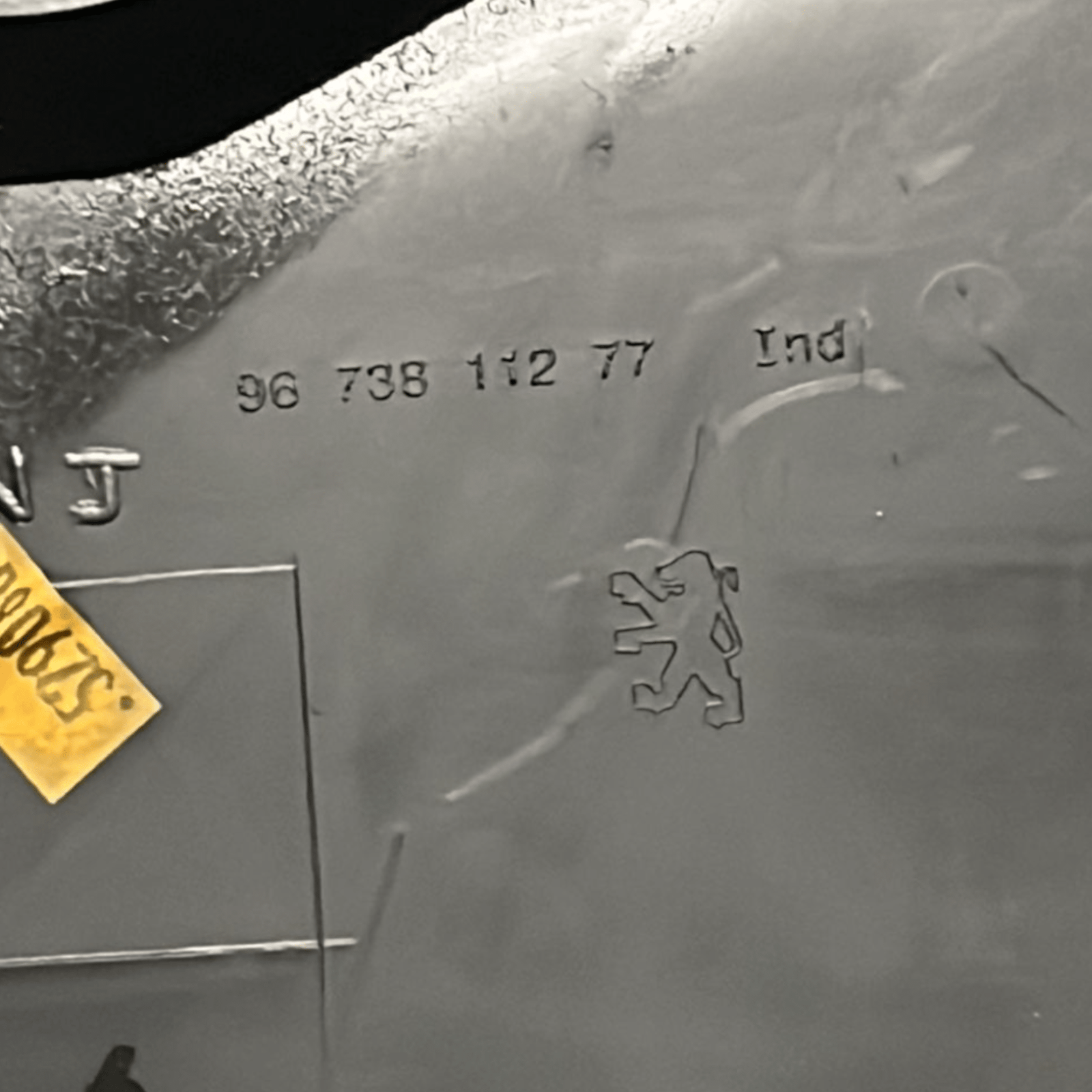 Cassetto / Vano Porta Oggetti Peugeot 208 I cod:9673811277 (2012 >2019) - F&P CRASH SRLS - Ricambi Usati