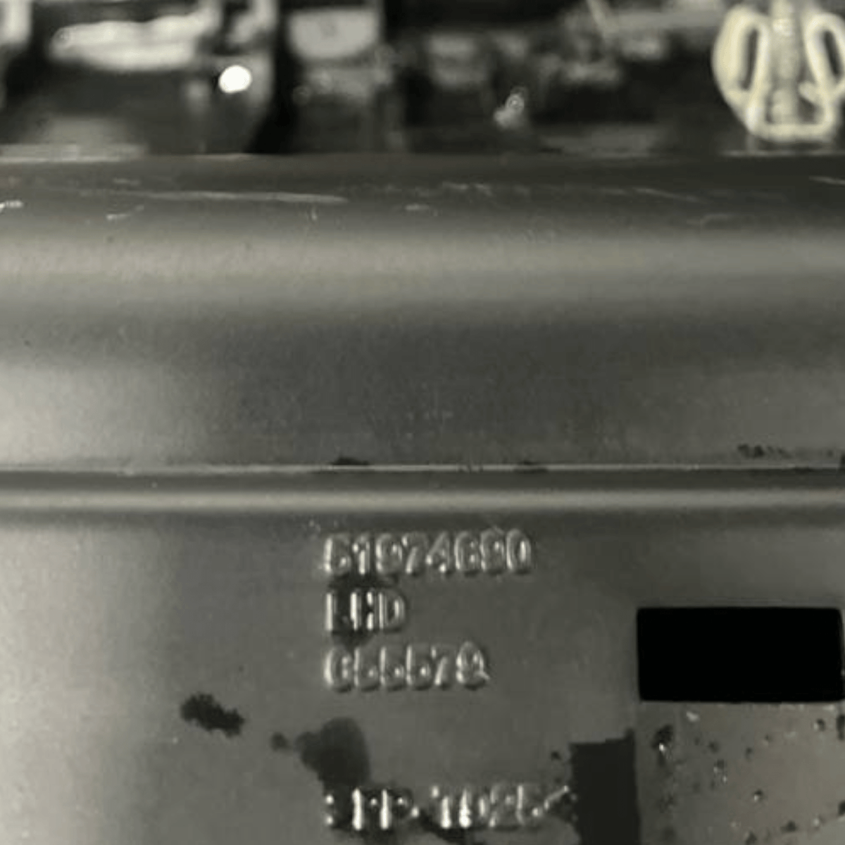 Cassetto / Vano Portaogetti Fiat 500X Sport (2022>) cod: 51974690 - F&P CRASH SRLS - Ricambi Usati