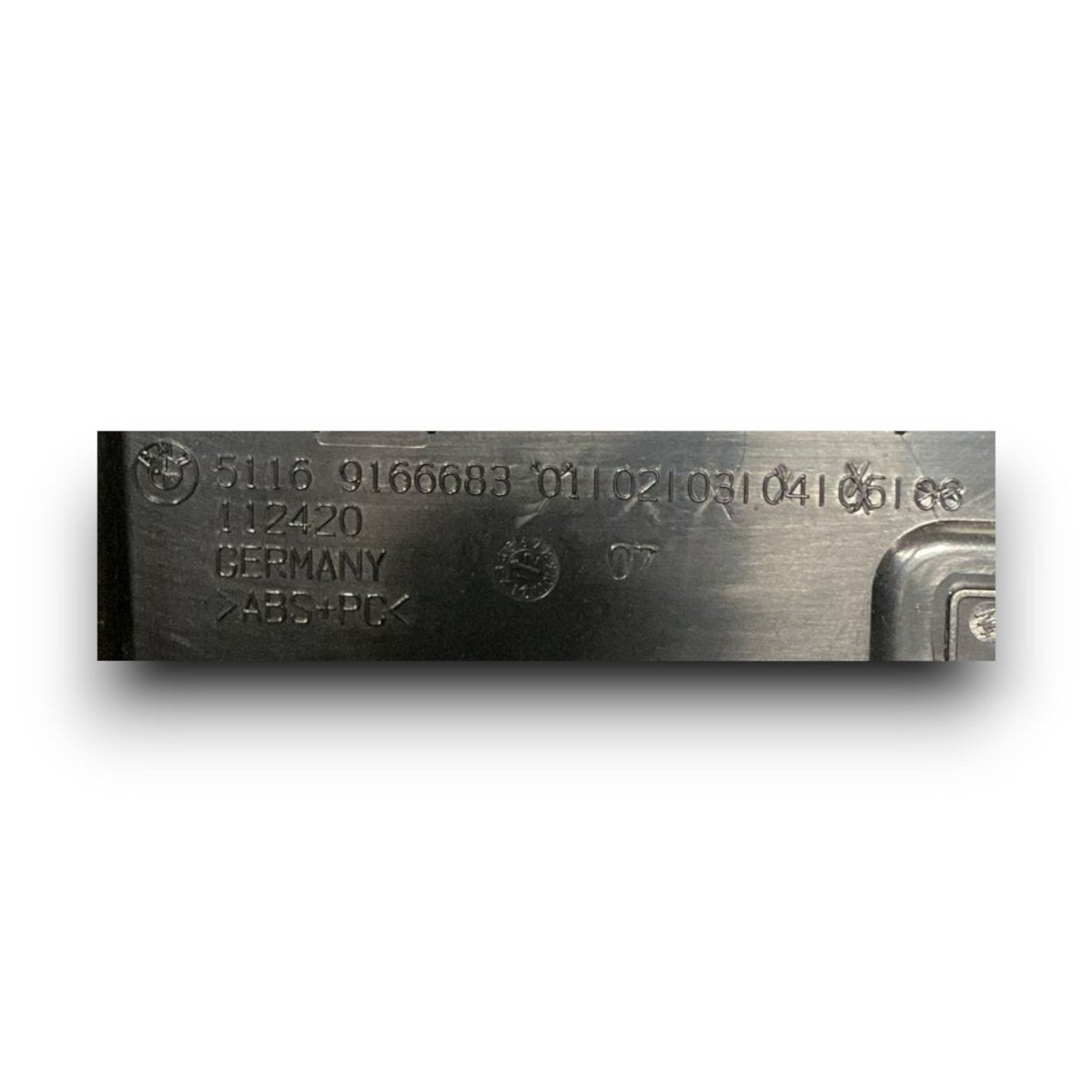 Cassetto / vano portaoggetti bmw serie 5 f11 cod . 51169166683 (2010 > 2017) - F&P CRASH SRL - Ricambi Usati