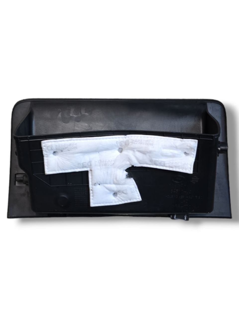 Cassetto / Vano Portaoggetti Hyundai Kona ( 2017 > ) Cod : 84510-J9XXX - F&P CRASH SRLS - Ricambi Usati