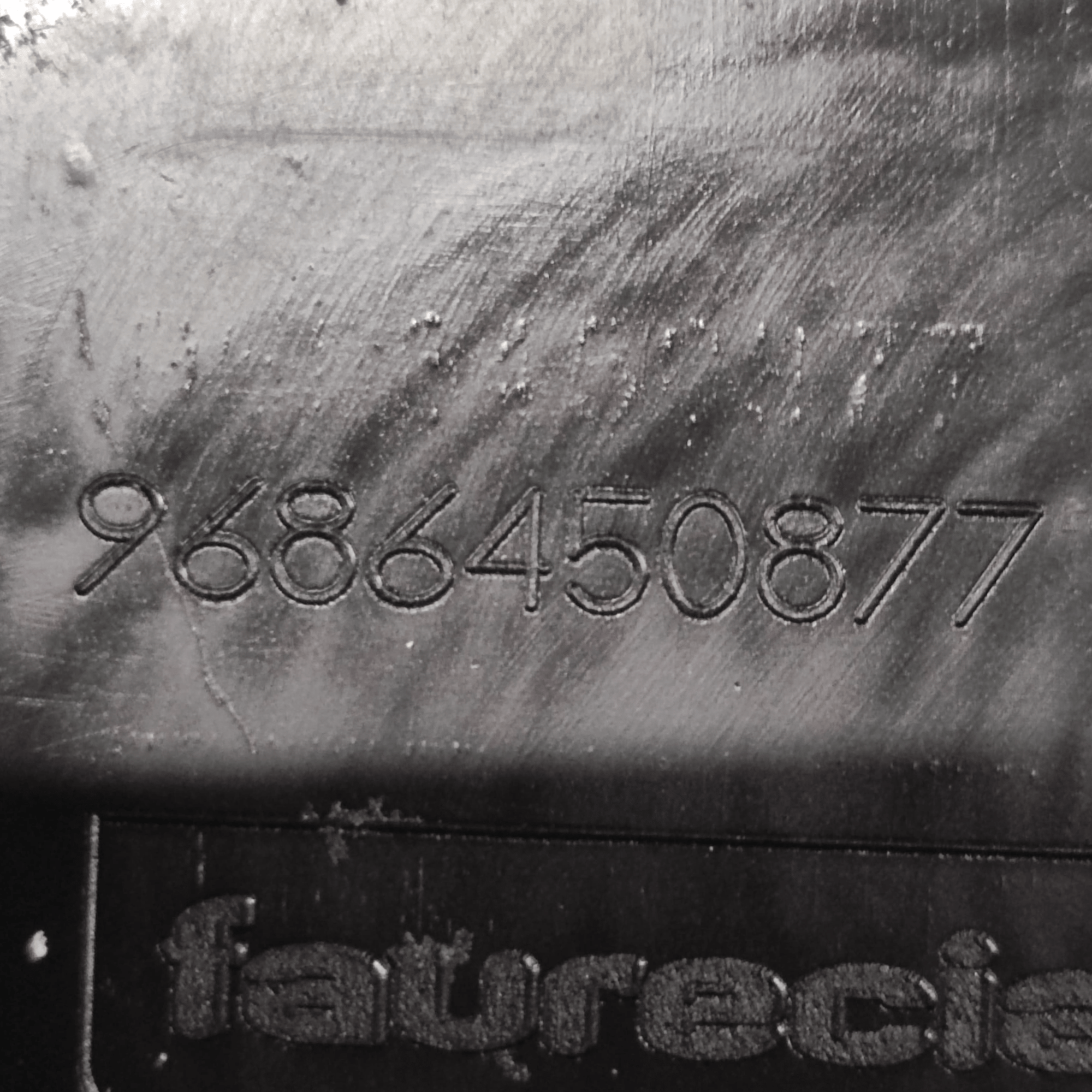 Cassetto / Vano Portaoggetti Peugeot 508 COD:9686450877 (2010 - 2018) - F&P CRASH SRLS - Ricambi Usati