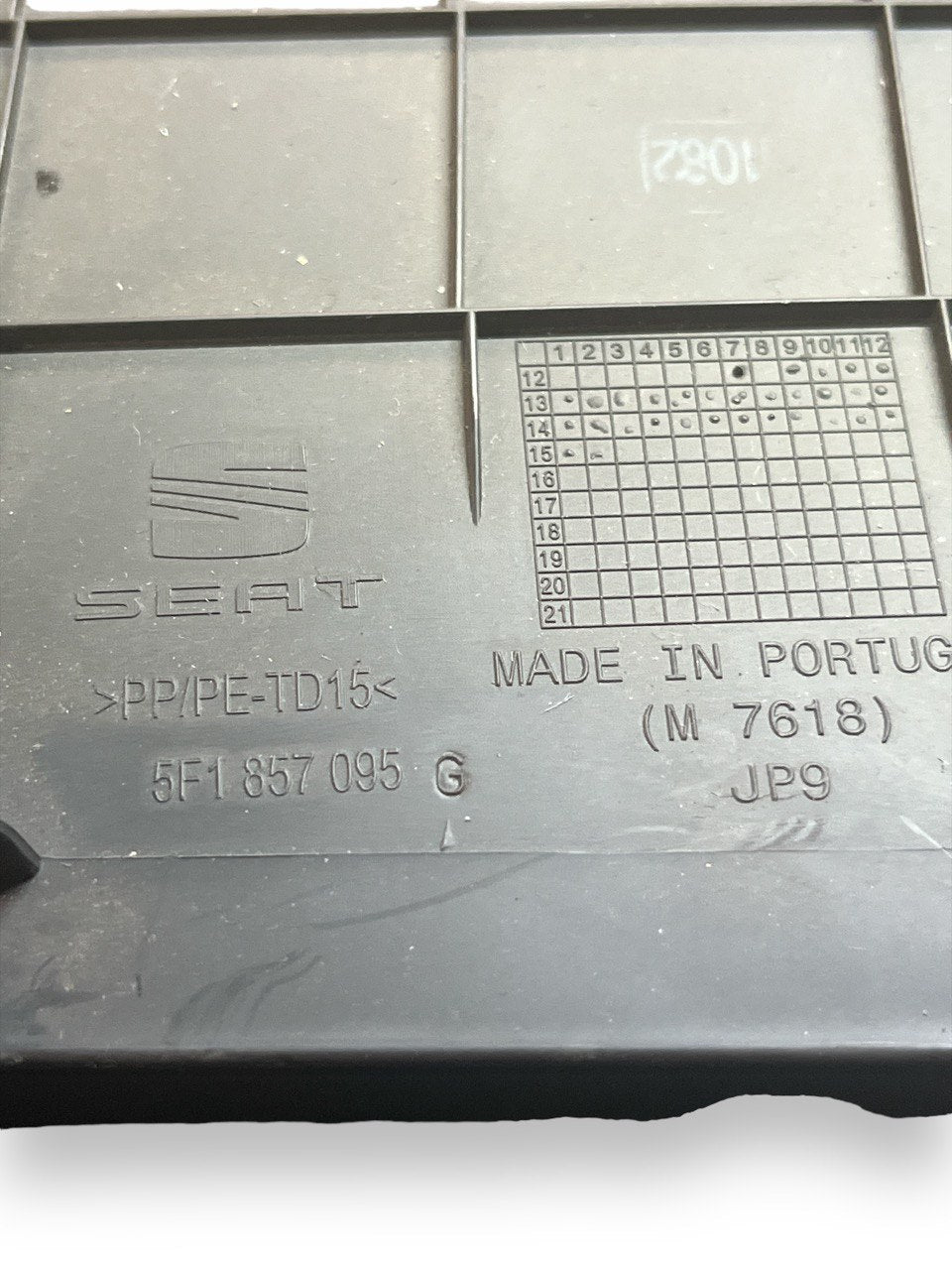 Cassetto / Vano Portaoggetti Seat Leon FR ( 2013 - 2019 ) cod.5F1857095 - F&P CRASH SRLS - Ricambi Usati