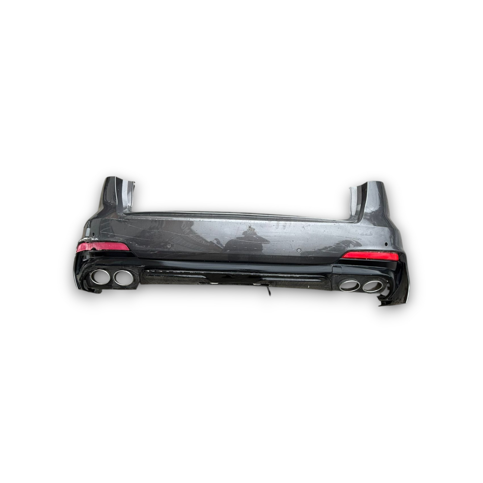 Paraurti posteriore maserati levante cod:670103586 (2016 >)