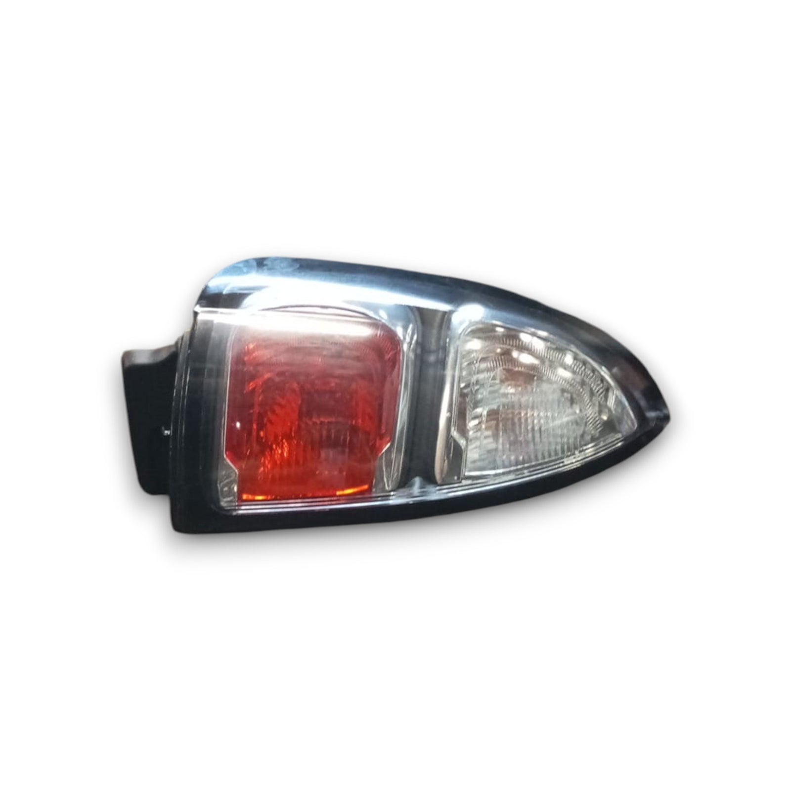 Stop / feu arrière gauche citroen c3 picasso cod . 9681727280 (2008 > 2017) 