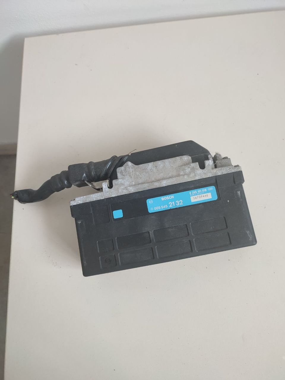 Centralina abs Mercedes C ( w201 ) / E ( w124 ) cod 0055452132 - F&amp;P CRASH SRLS - Ricambi Usati