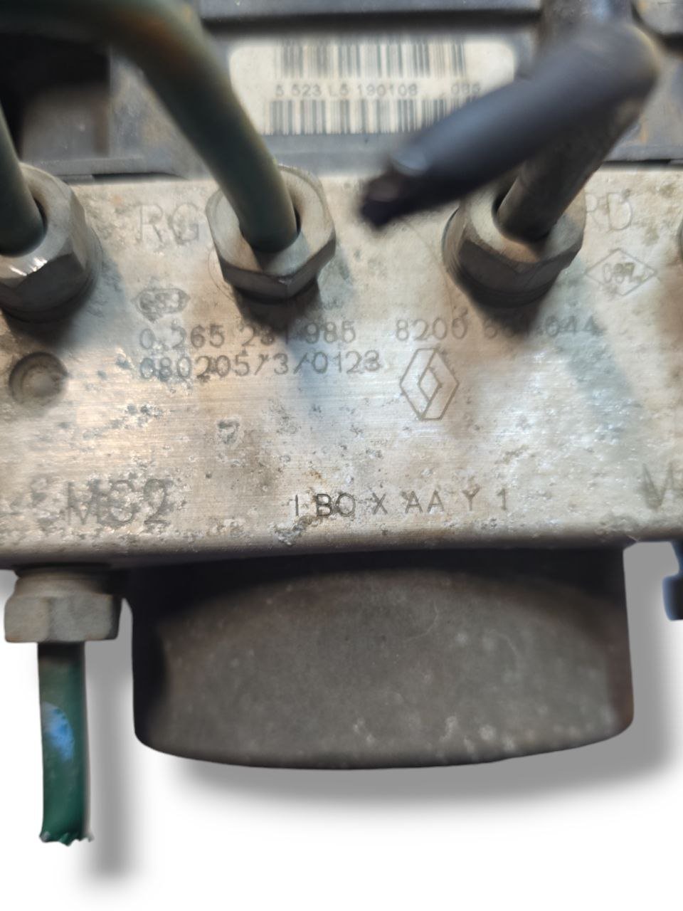 Centralina Abs Renault Clio II 1.2 Benzina ( 1998 - 2012 ) Cod : 0265231985 - 8200661044 - F&P CRASH SRLS - Ricambi Usati