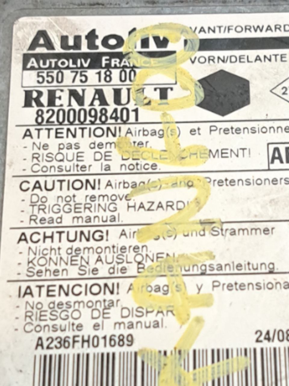 Centralina airbag Renault Kangoo (1997 - 2003) COD:8200098401 - F&P CRASH SRLS - Ricambi Usati