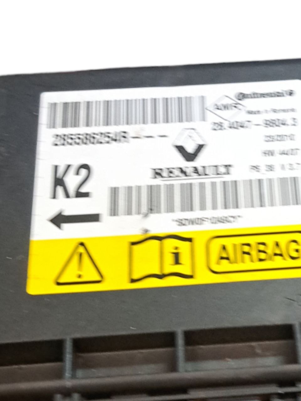 Centralina airbag Renault Megane III (2008 - 2016) COD:285586254R - F&P CRASH SRLS - Ricambi Usati