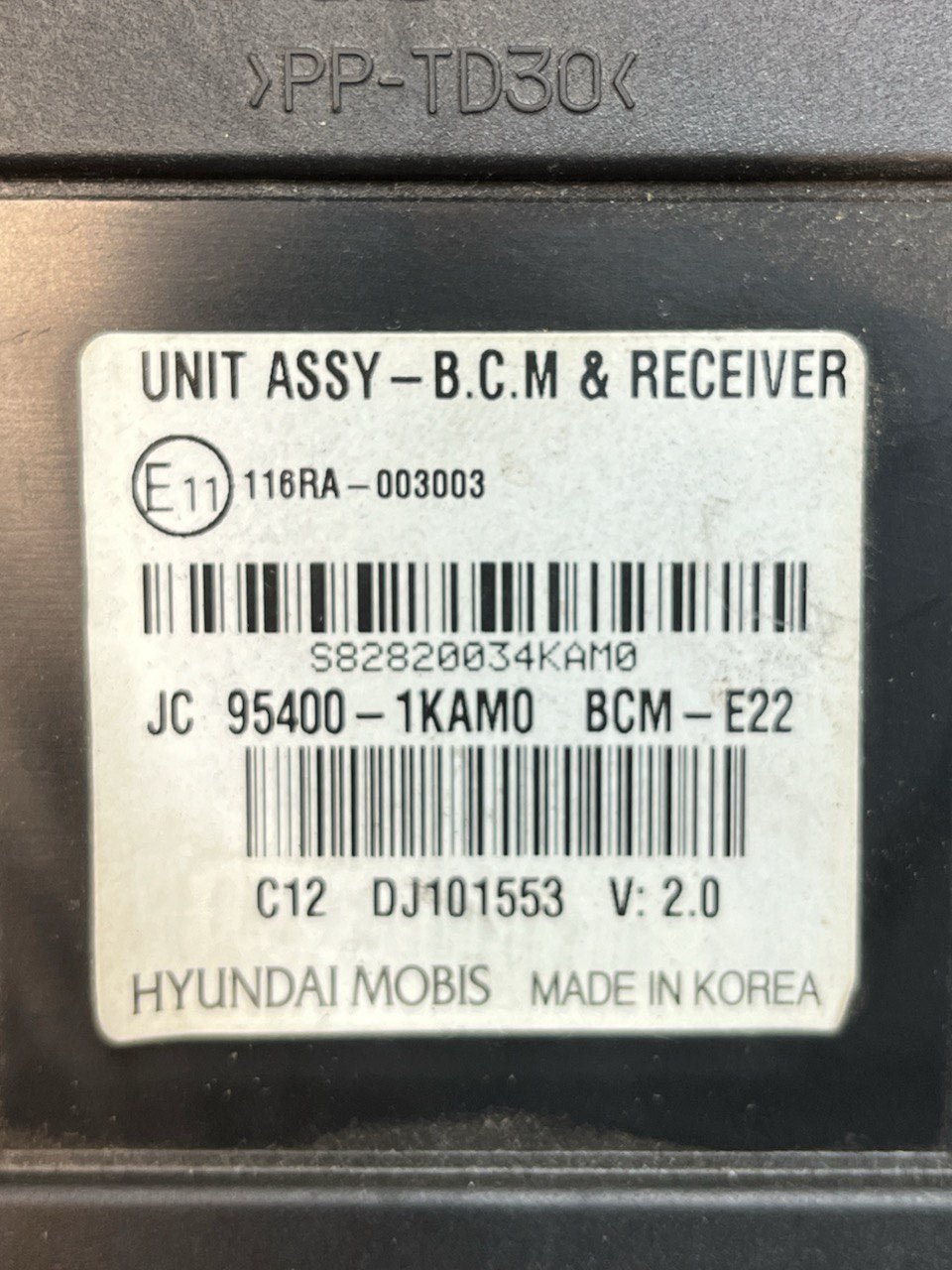 Centralina Antenna Hyundai ix20 (2010 al 2019) cod: 95400-1KAM0 - F&P CRASH SRLS - Ricambi Usati