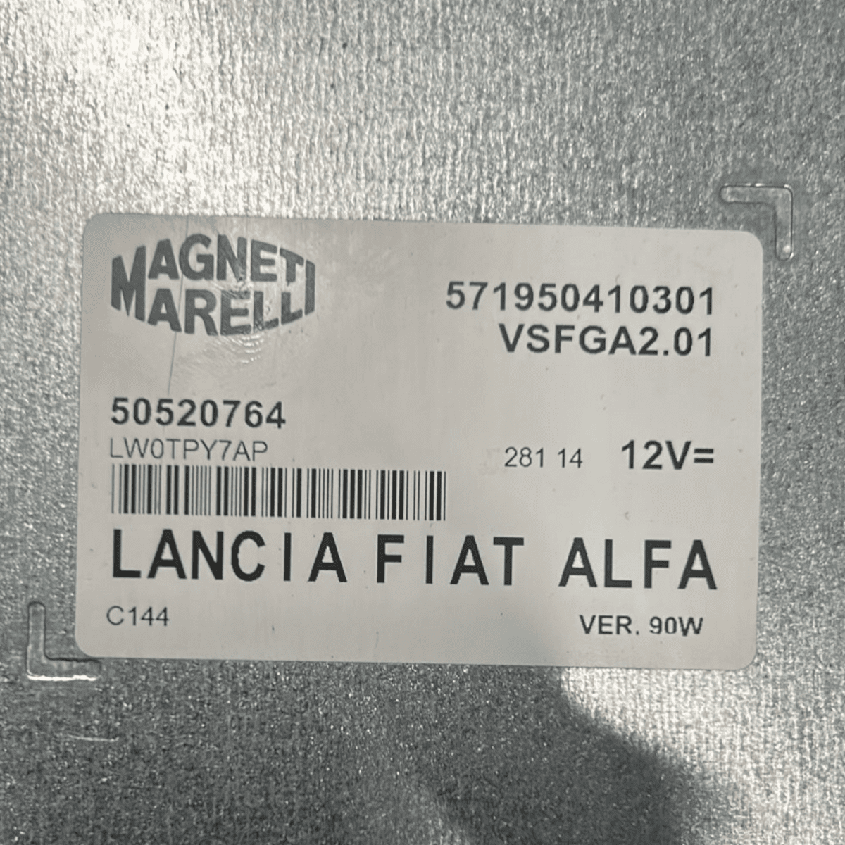 Centralina autoradio fiat 500 cod:50520764 (2007 >) - F&P CRASH SRL - Ricambi Usati