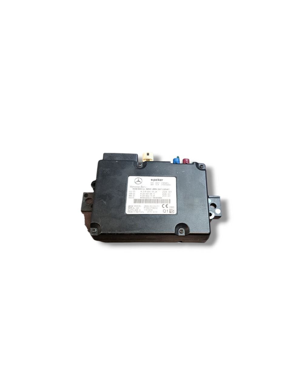 Centralina autoradio Mercedes-Benz Classe A W176 (2012-2018) COD:A2059000524 - F&P CRASH SRLS - Ricambi Usati