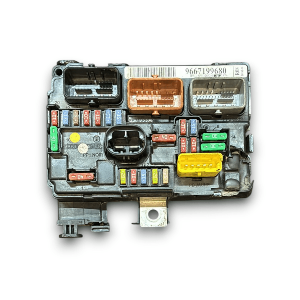 Centralina / body computer citroen c3 picasso cod . 9667199680 1.4 benzina (2008 &gt; 2017) - F&amp;P CRASH SRL - Ricambi Usati