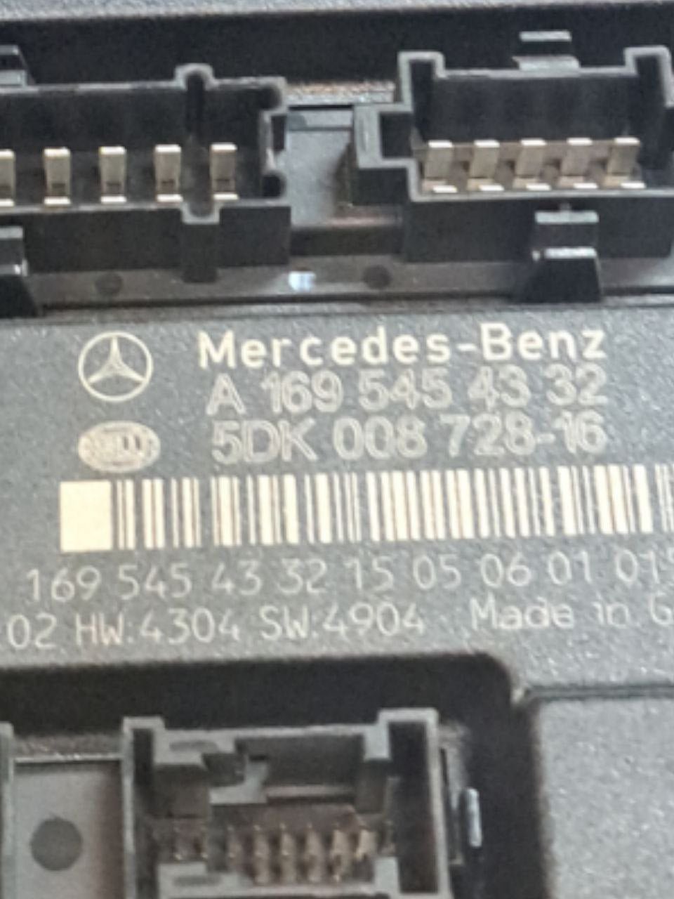 Centralina Body computer Mercedes - Benz Classe A W169 2.0 diesel (2004 - 2012) COD:A1695454332 - F&P CRASH SRLS - Ricambi Usati