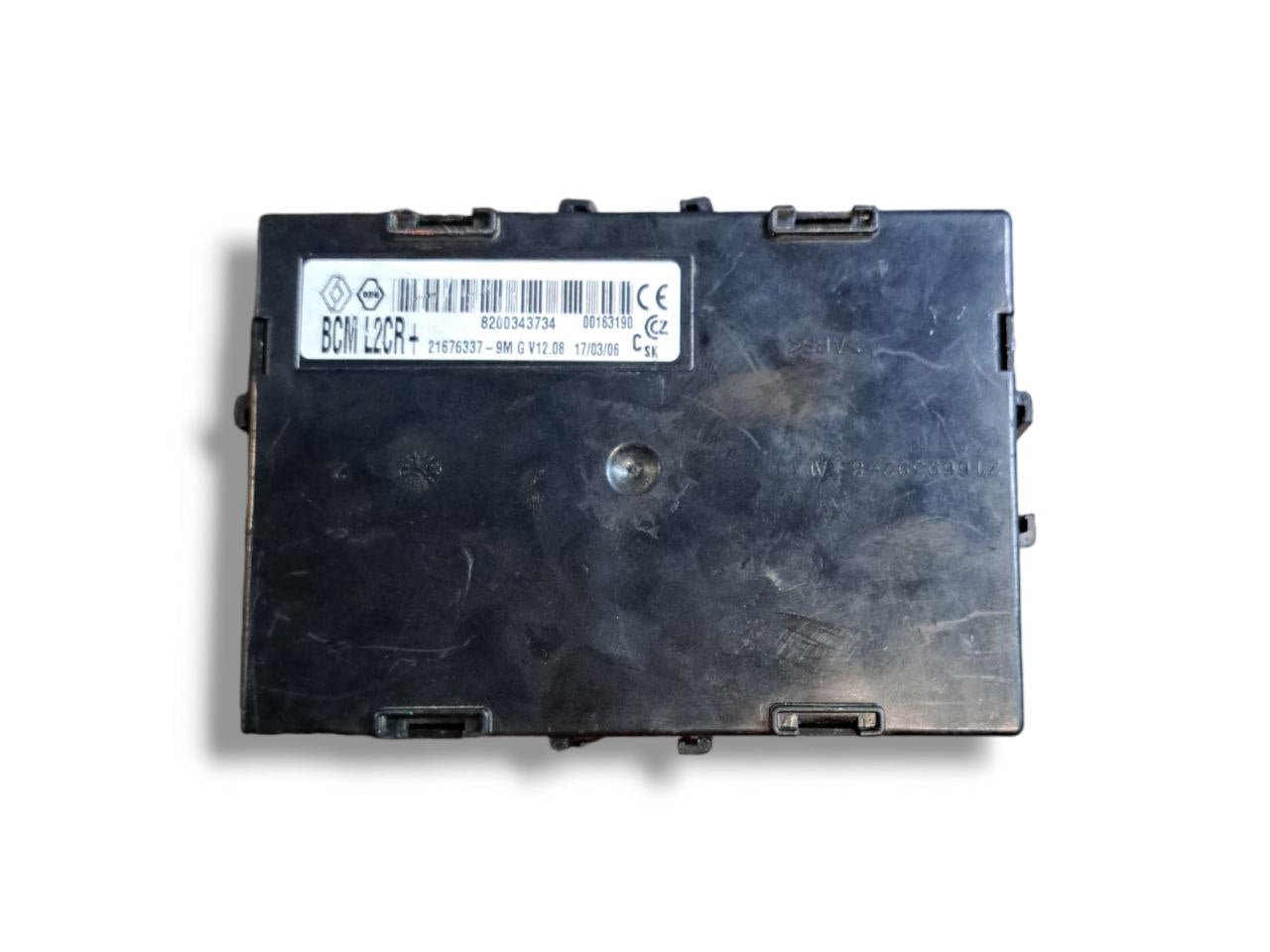 Centralina / Body Computer Renault Clio III 1.5 Diesel (2006) COD:8200343734 - F&P CRASH SRLS - Ricambi Usati