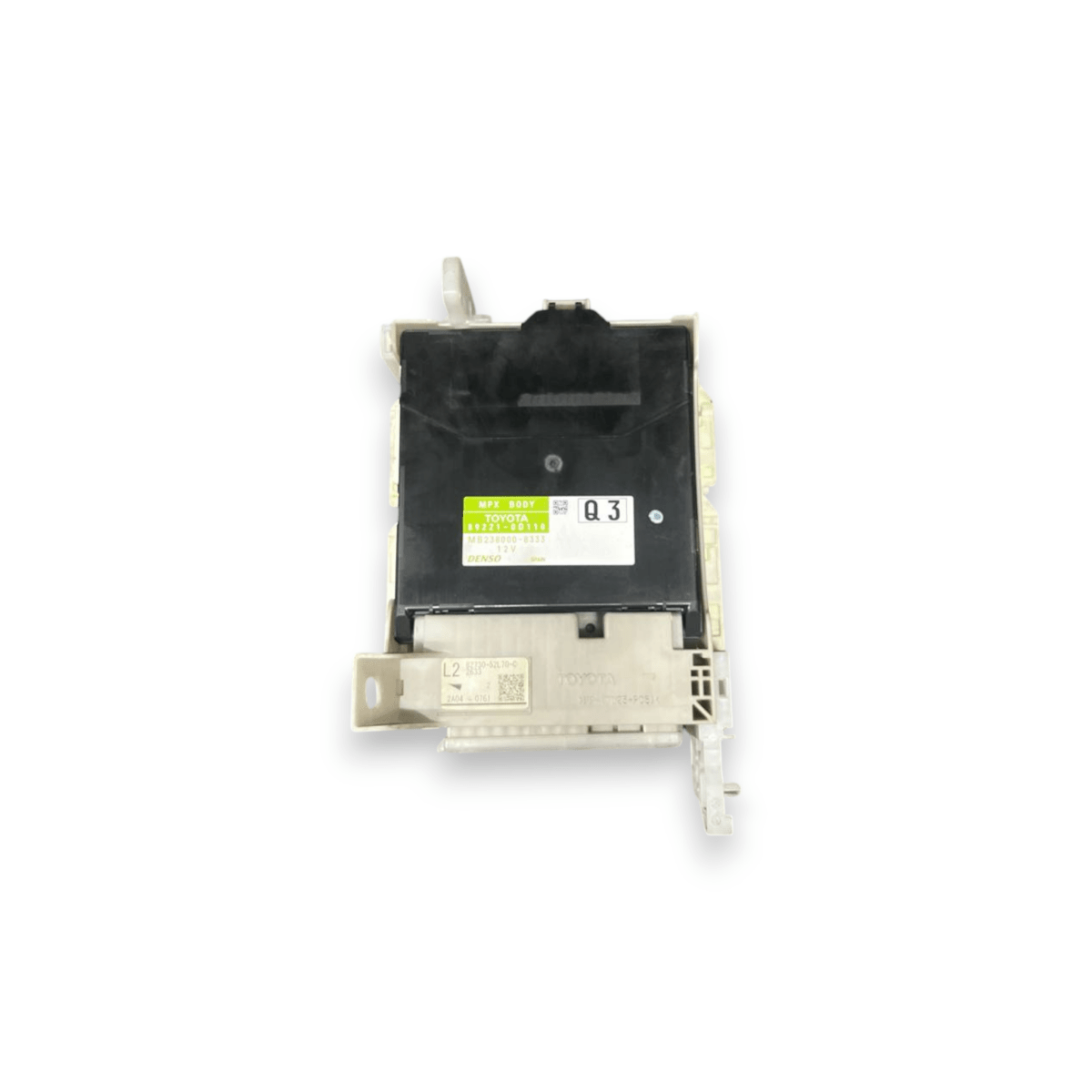 Centralina Body Computer Toyota Yaris III 1.3 Benzina (2011 al 2019) cod: 89221 - 0D110 - F&amp;P CRASH SRLS - Ricambi Usati