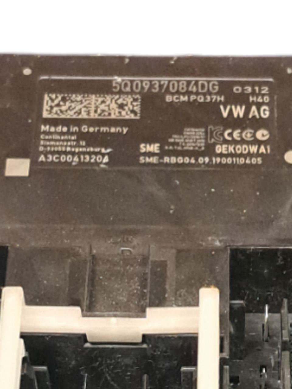 Centralina Body computerr Audi RS3 2.5 Benzina (2019) COD:5Q0937084DG - F&P CRASH SRLS - Ricambi Usati