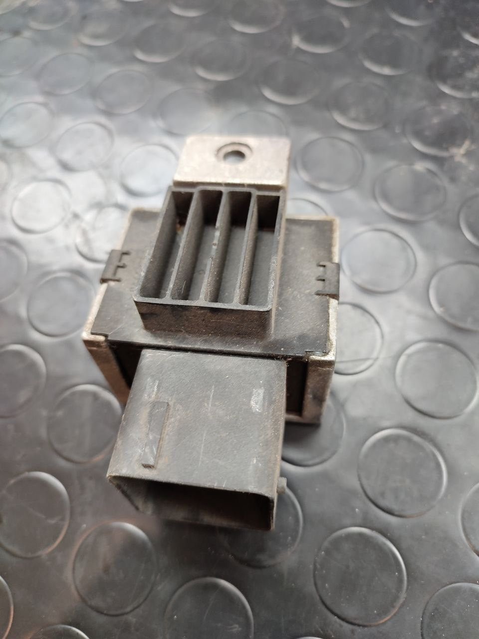 Centralina candelette LAND ROVER FREELANDER II serie 2.2 cod: 96 638 248 80 - F&P CRASH SRLS - Ricambi Usati