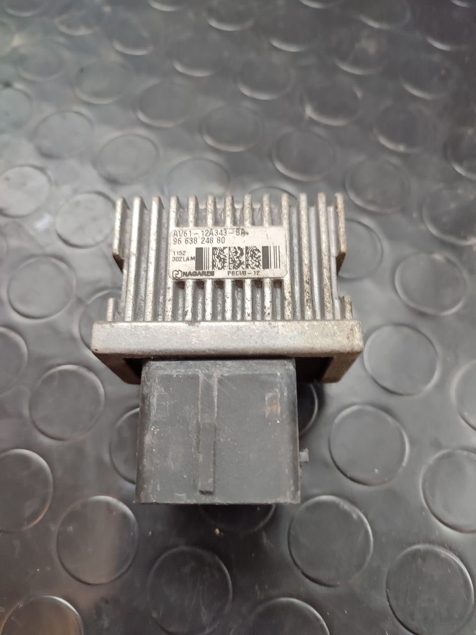 Centralina candelette LAND ROVER FREELANDER II serie 2.2 cod: 96 638 248 80 - F&P CRASH SRLS - Ricambi Usati