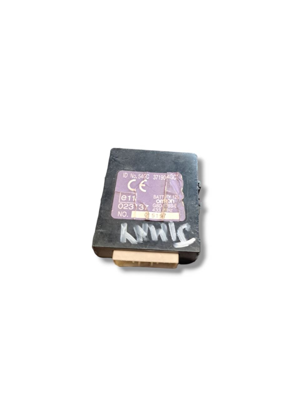 Centralina chiusura Centralizzata porte Suzuki Jimny (1999) COD:G8D - 676S - B - F&P CRASH SRLS - Ricambi Usati