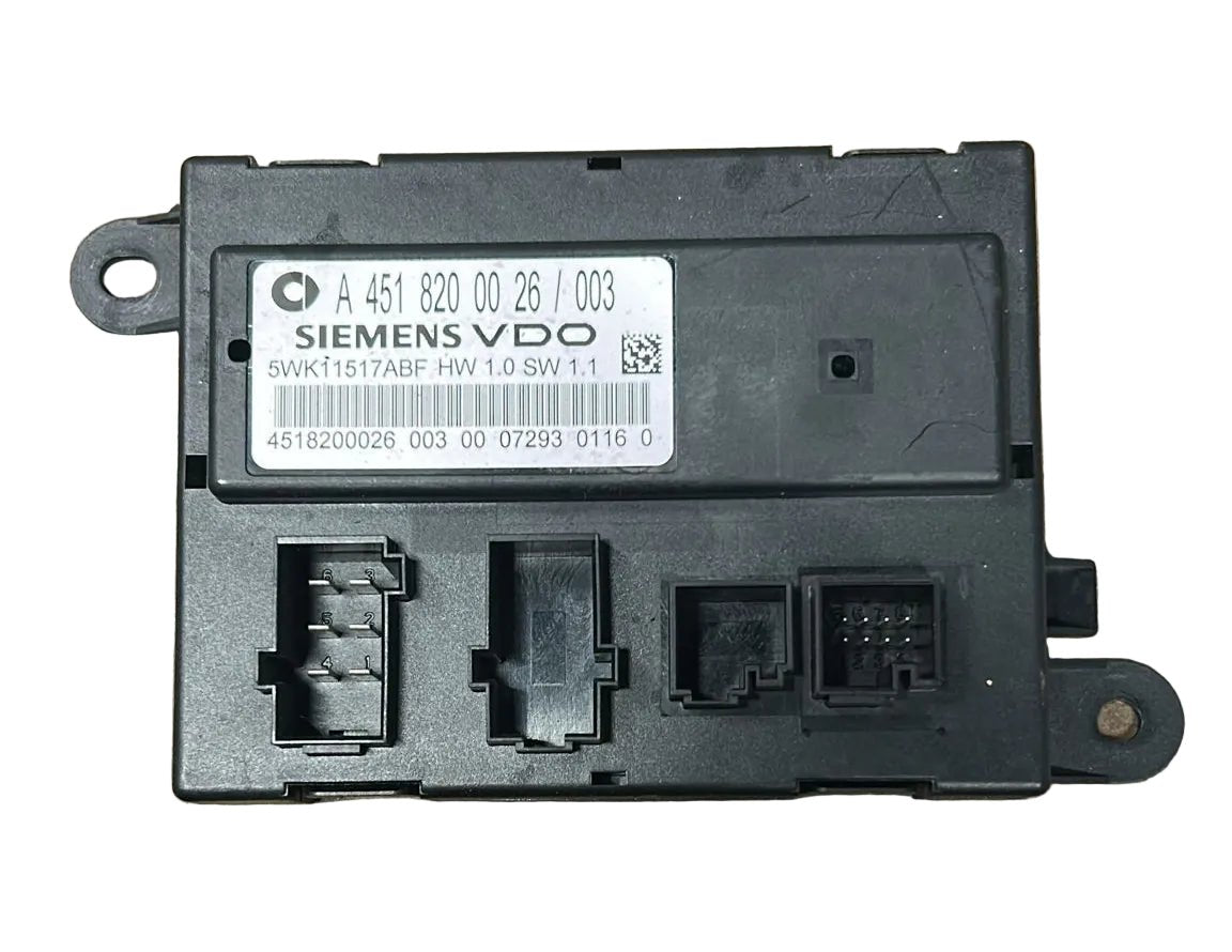 Centralina chiusura centralizzata smart fortwo cod:A4518200026 (2007> 2015) - F&P CRASH SRL - Ricambi Usati