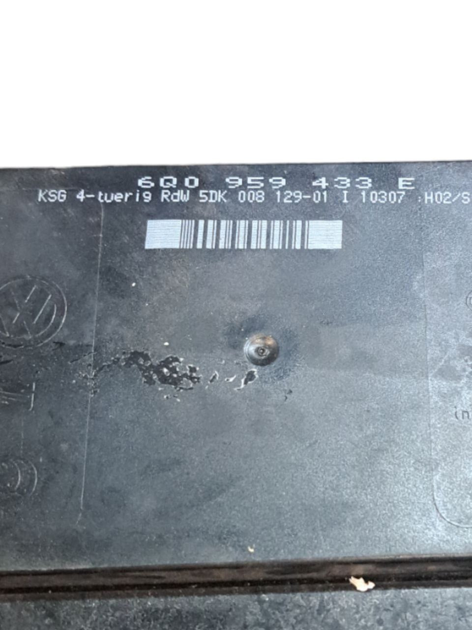 Centralina chiusura porte Volkswagen Polo 9N ( 2001 - 2009) COD:6Q0959433E - F&P CRASH SRLS - Ricambi Usati