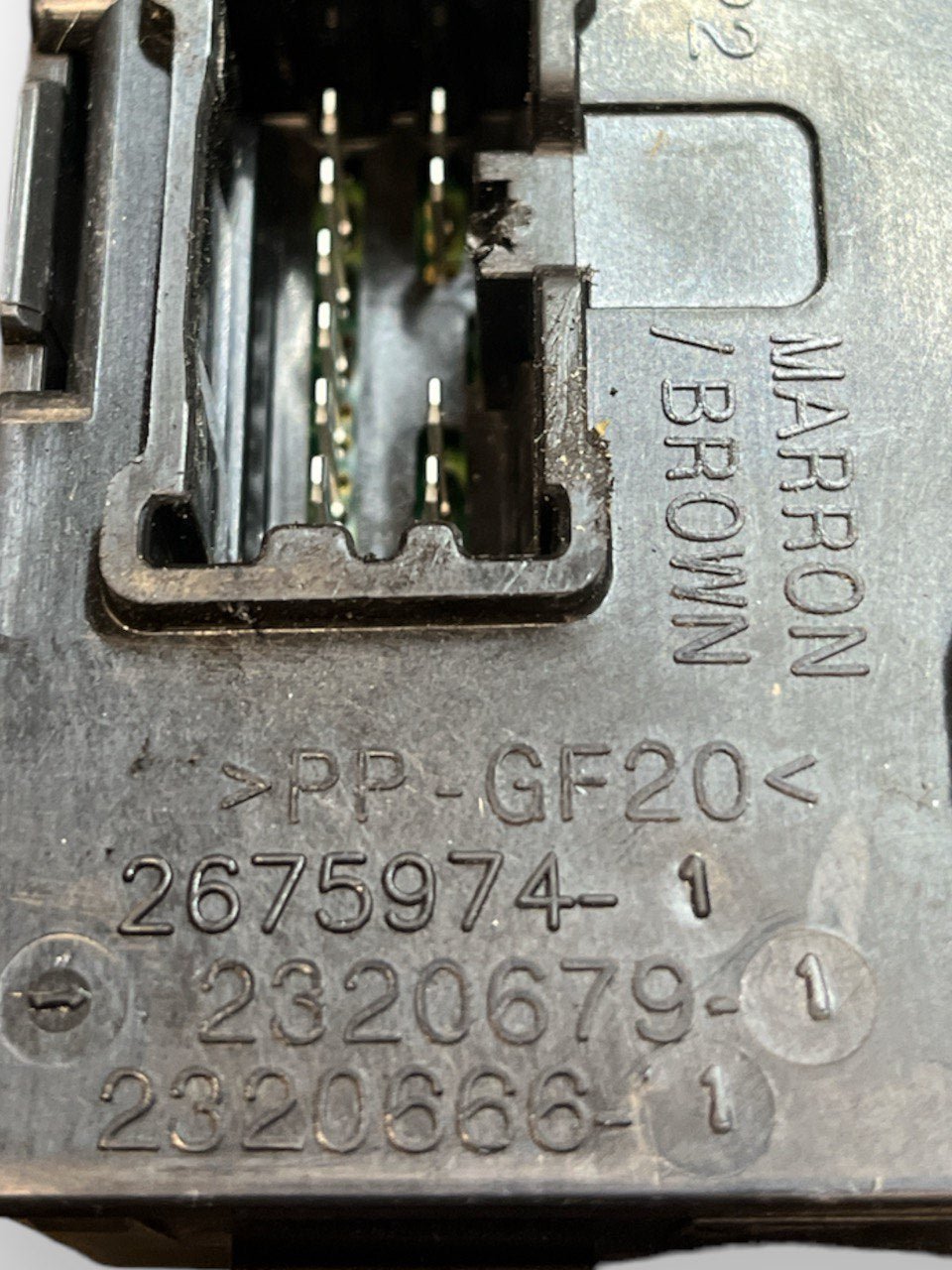 Centralina Comfort Renault Captur (2013 - 2019) COD:2675974 - 1 - F&P CRASH SRLS - Ricambi Usati