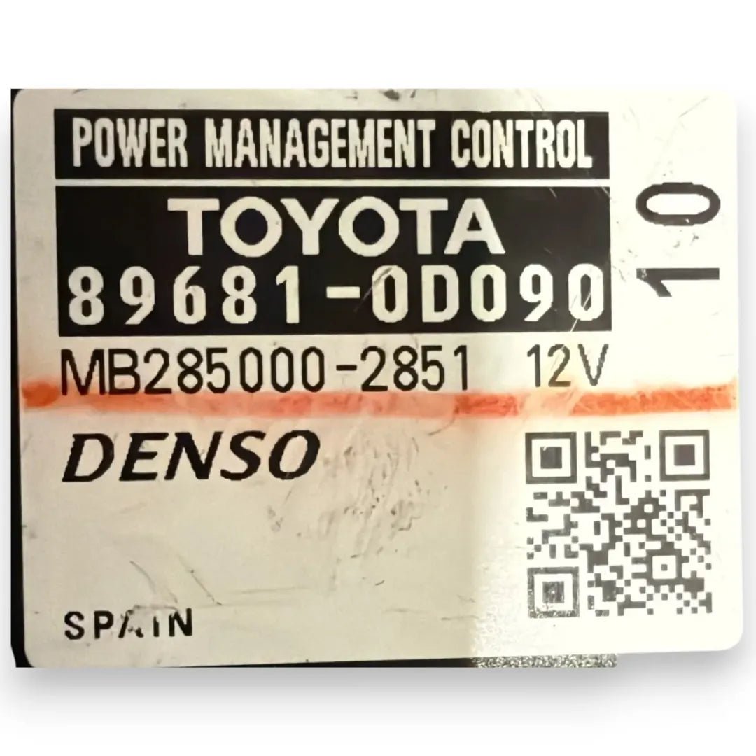Dettaglio Centralina comfort Toyota Yaris 2014–2017 cod. 89681-0D090 - foto 3