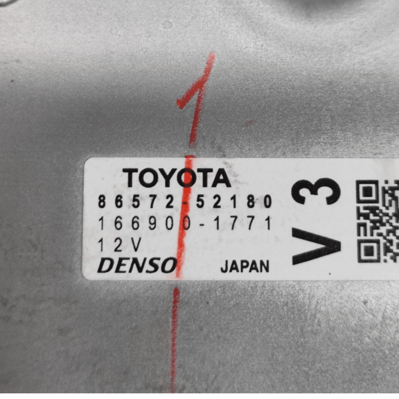 Centralina Controllo Batteria Toyota Yaris Cross COD: 8657252180 (2020 - ) - F&P CRASH SRLS - Ricambi Usati