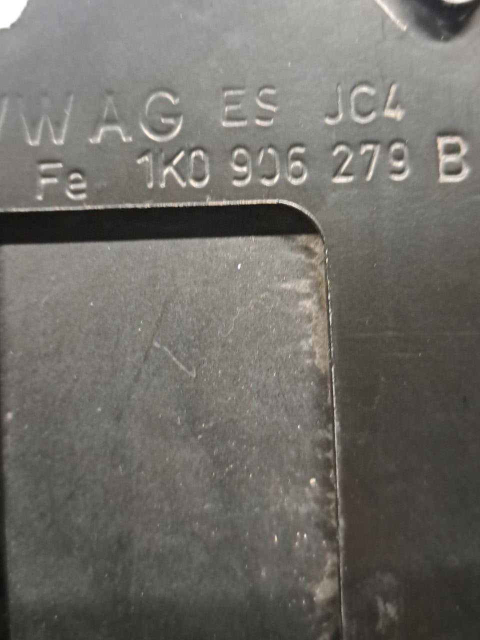 Centralina controllo differenziale Volkswagen Golf V 2.0 diesel COD:1K0906279B (2003 - 2008) - F&P CRASH SRLS - Ricambi Usati