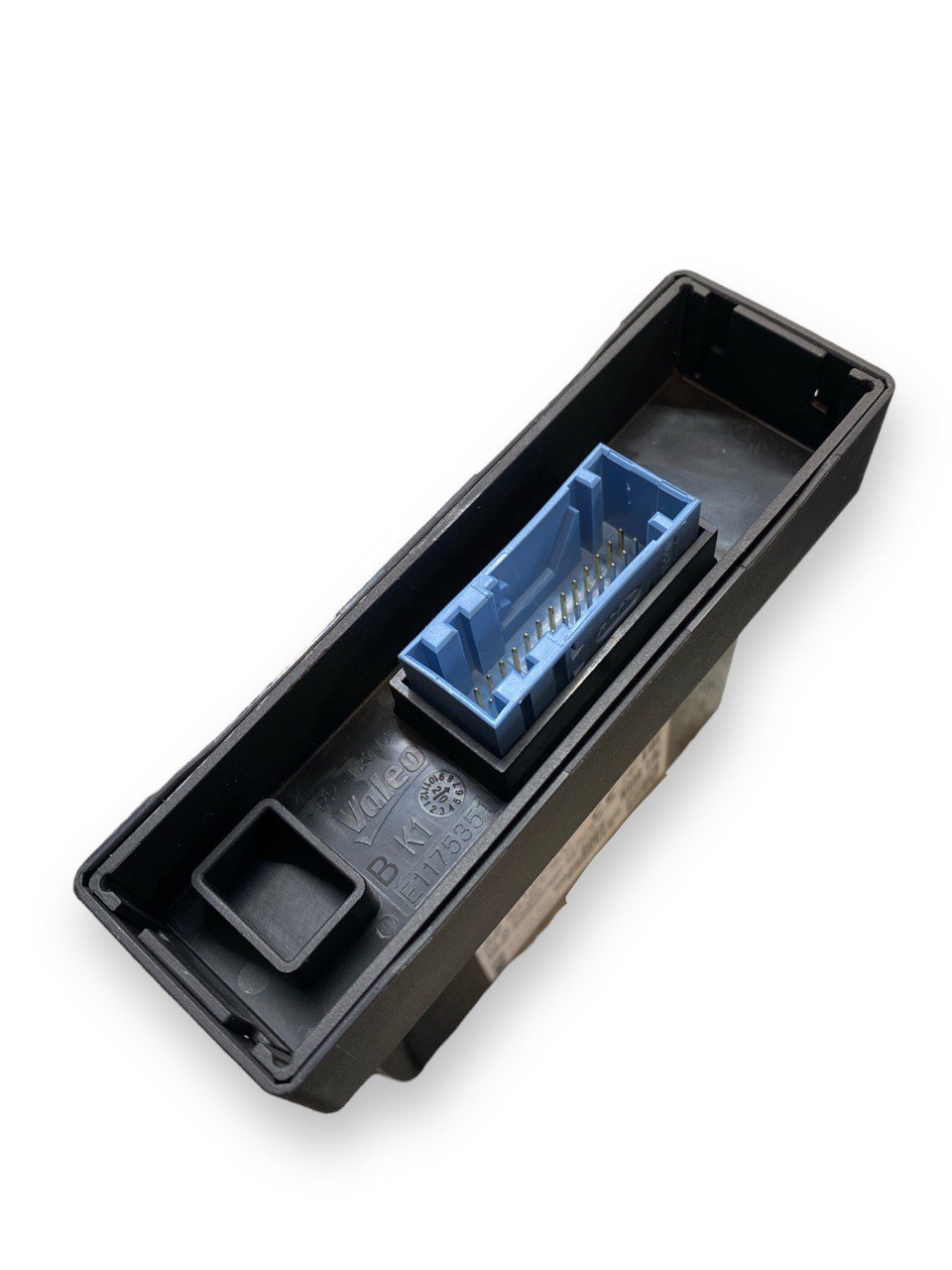 Centralina controllo Luci Peugeot 2008 ( 2020 ) cod. 9839200780 - F&P CRASH SRLS - Ricambi Usati