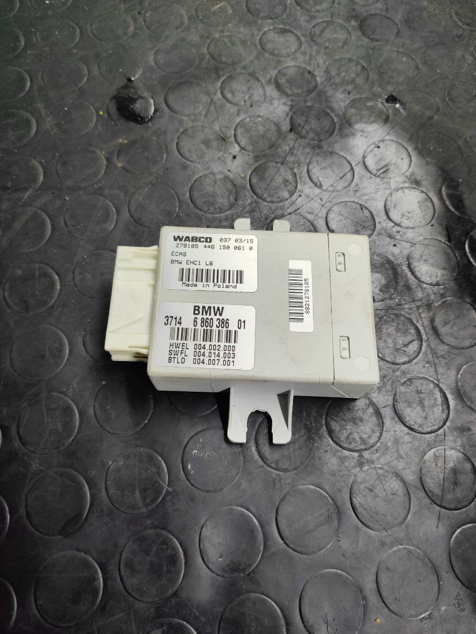 Centralina controllo sospensioni Bmw 520d ( f10 - 2013 ) cod 686038601 - F&P CRASH SRLS - Ricambi Usati