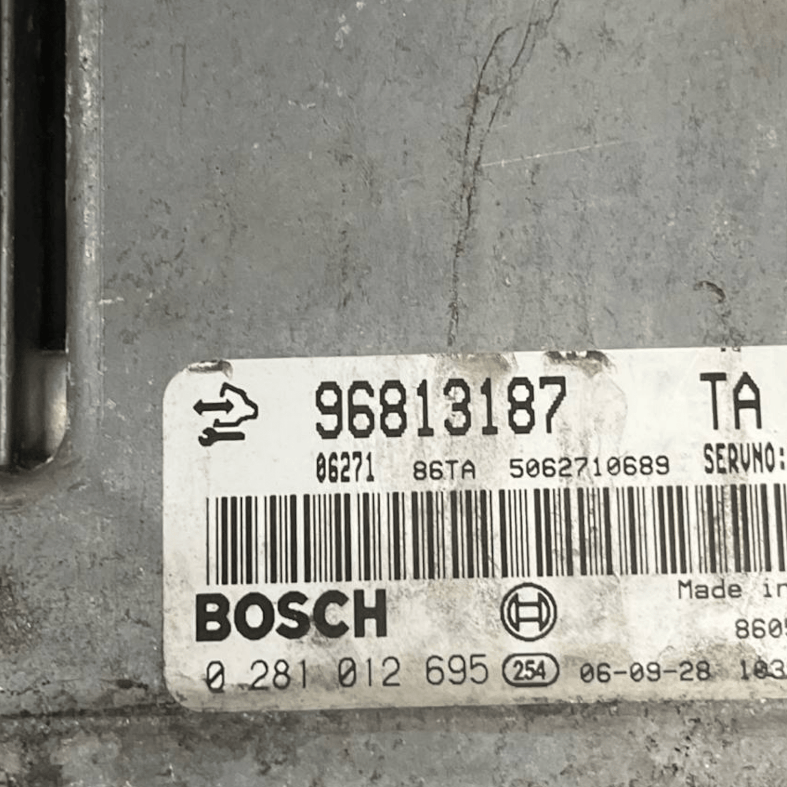 Centralina Ecu Motore Chevrolet Captiva 2.0 diesel (2006 - 2015) cod.96813187 110 Kw 150Cv - F&P CRASH SRLS - Ricambi Usati