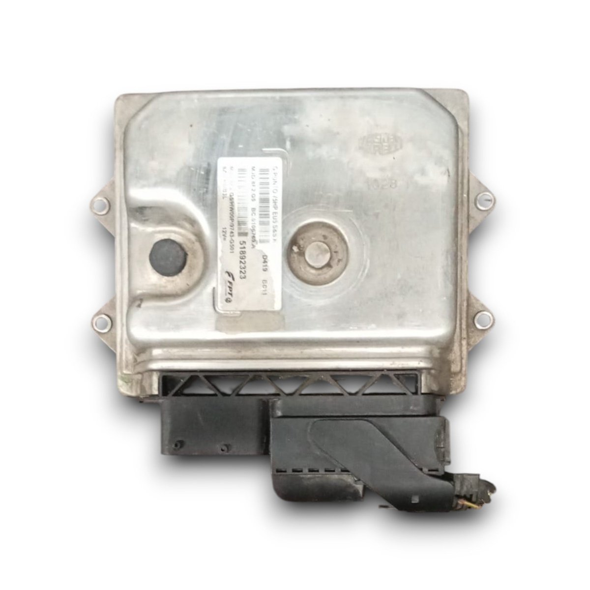 Engine ECU control unit fiat grande punto code . 51892323 1.3 diesel (2005 > 2018) - F&P CRASH SRL - Used Parts