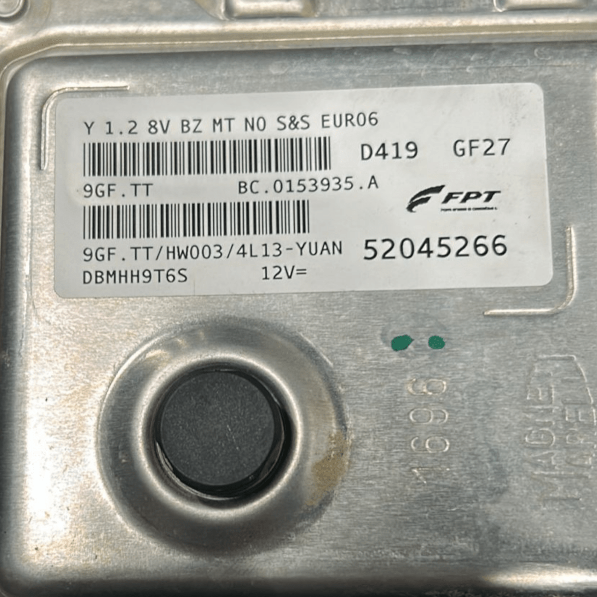 Centralina ecu motore lancia ypsilon 1.2 benzina cod:52045266 (2012 >) - F&P CRASH SRL - Ricambi Usati